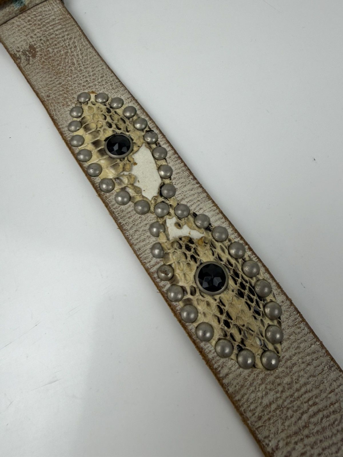 Japanese Brand distressed studded leather belt tc54 Size 34 - 8 Thumbnail