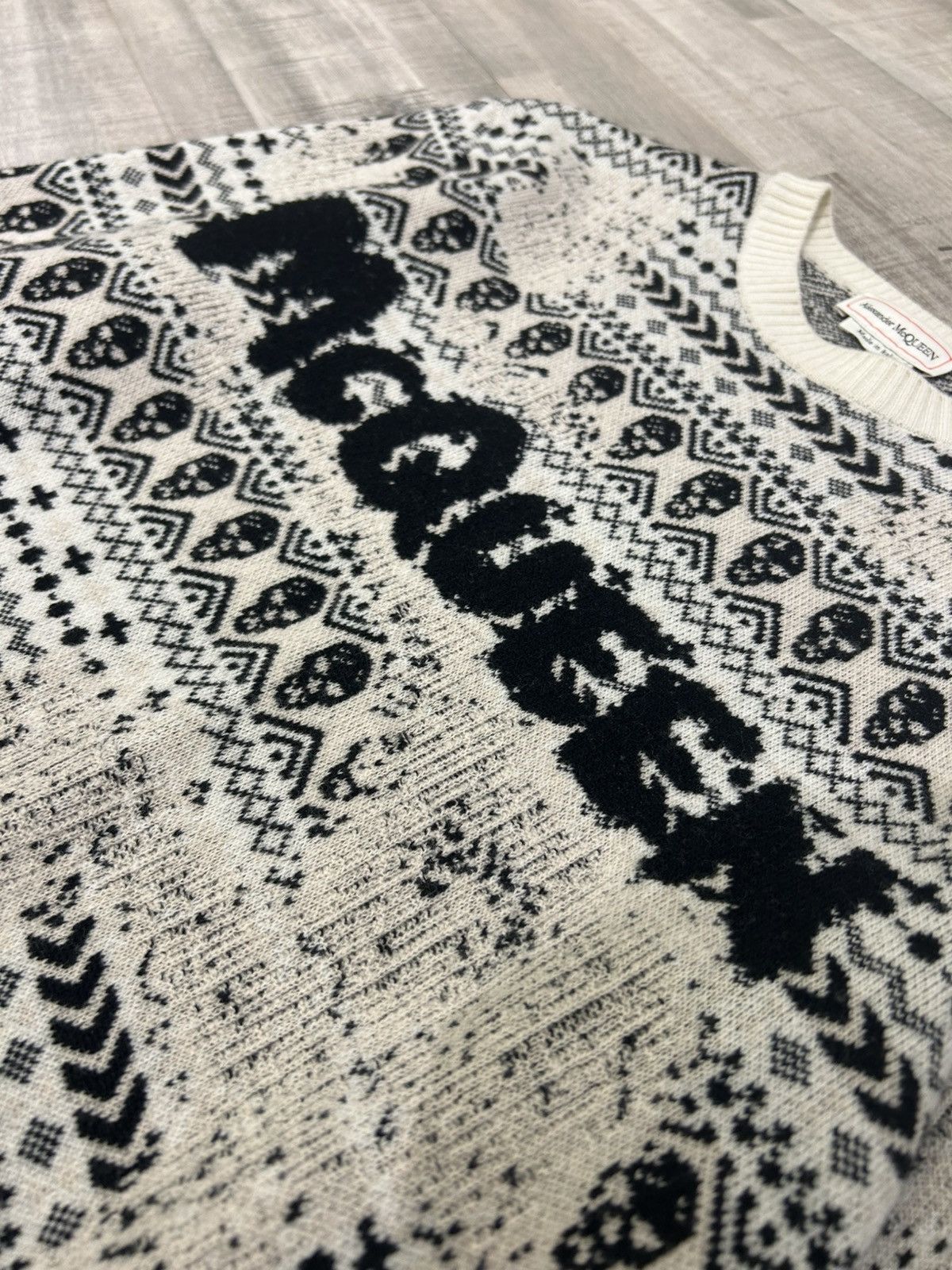 Alexander McQueen Alexander McQueen Wool Logo Sweater Size US XL / EU 56 / 4 - 4 Thumbnail