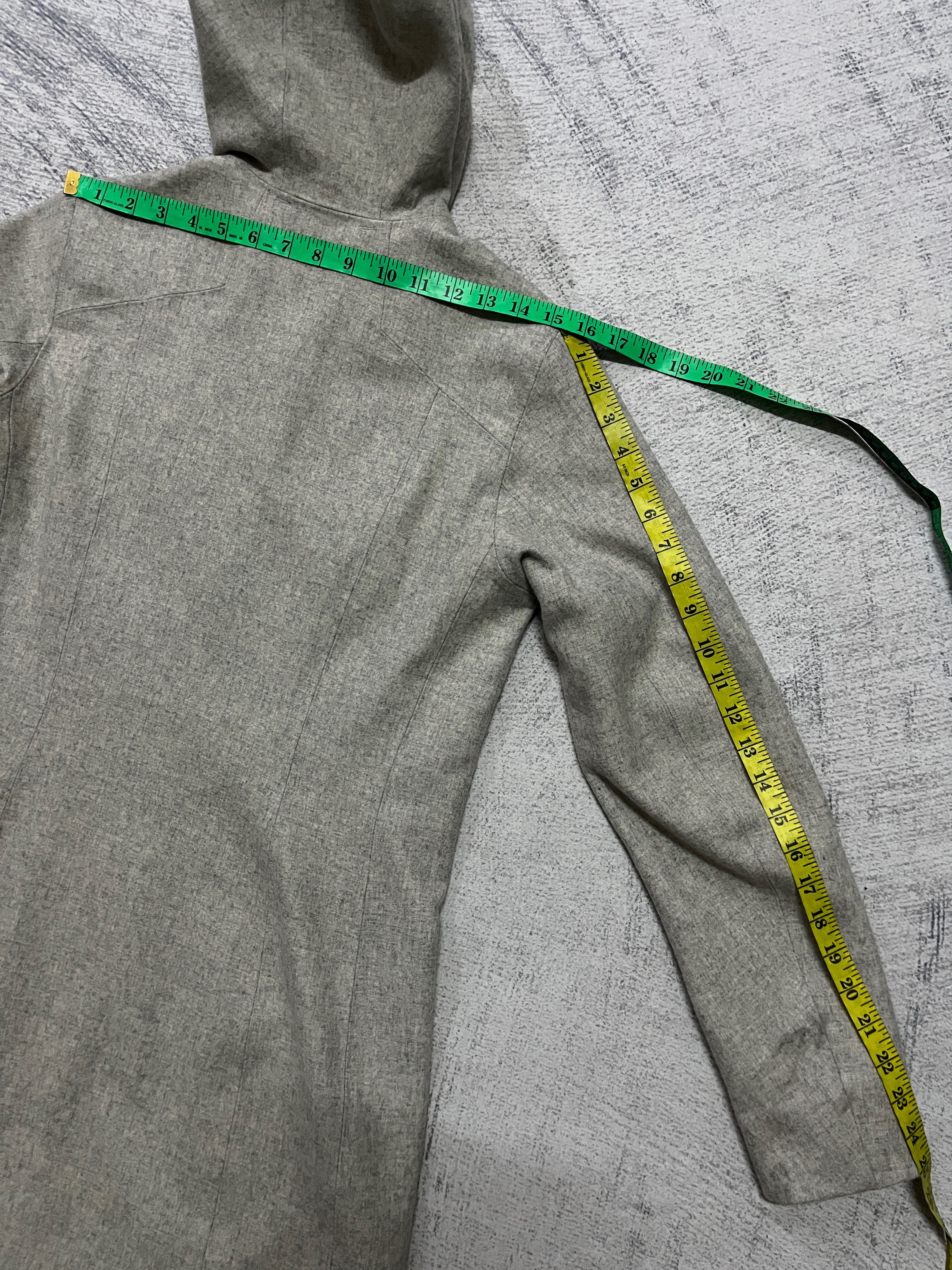 Arc'teryx Arcteryx Embra Coat Light Grey Long Jacket Size S / US 4 / IT 40 - 16 Thumbnail