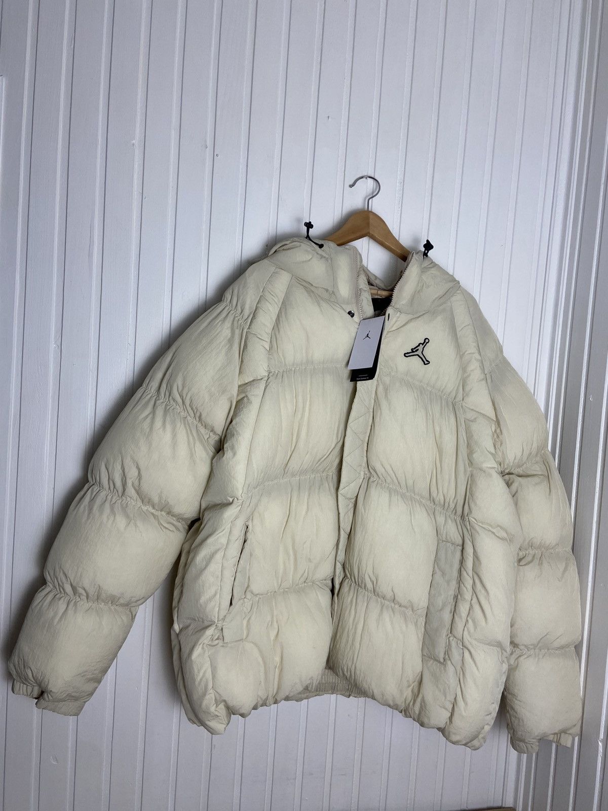 Jordan Brand New Jordan Padded Jacket Beige Size XXL Size US XXL / EU 58 / 5 - 1 Thumbnail