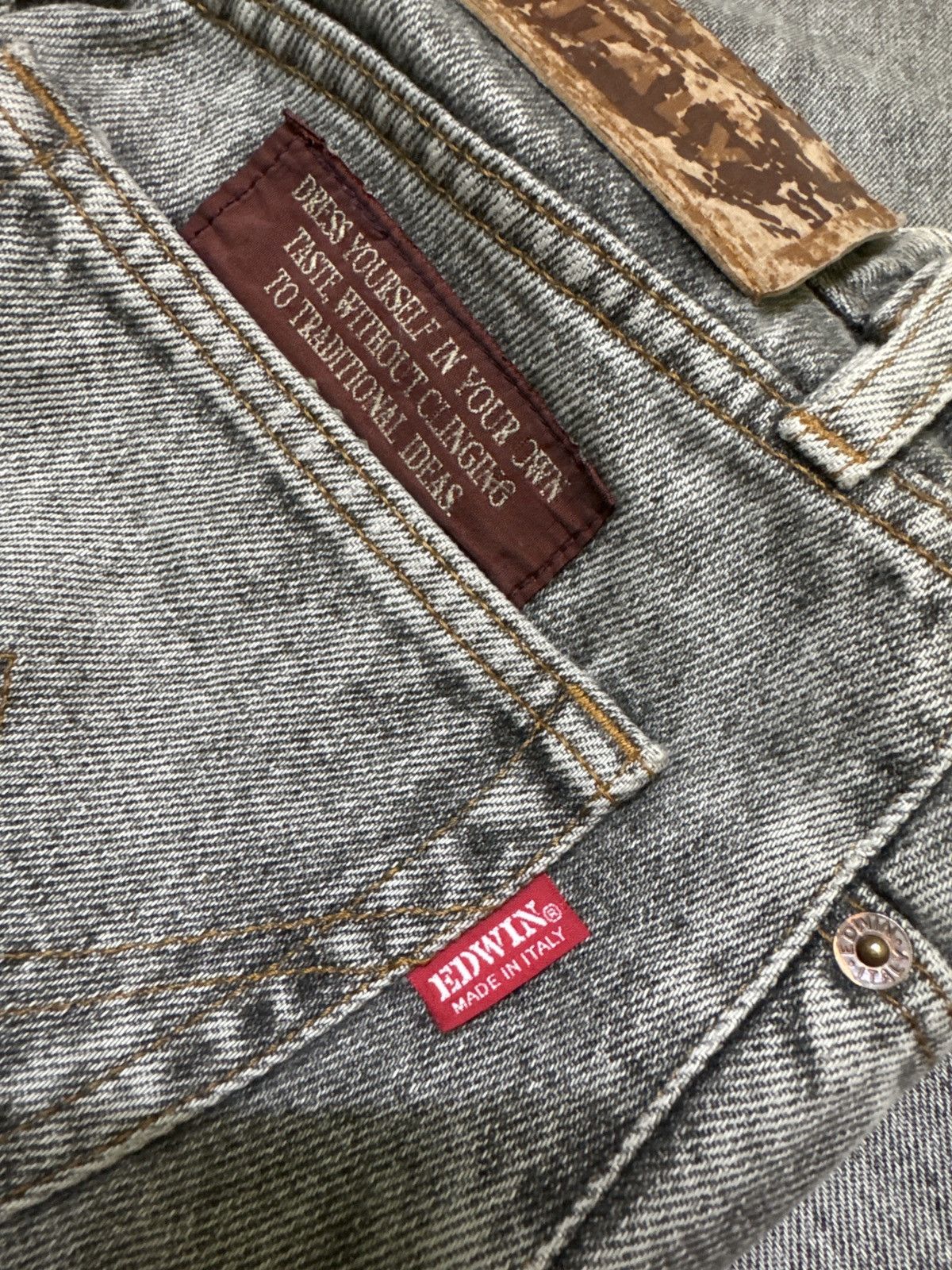 Edwin × Hysteric Glamour × If Six Was Nine VINTAGE EDWIN ITALY DISTRESSED JEANS RARE Size US 27 - 19 Thumbnail