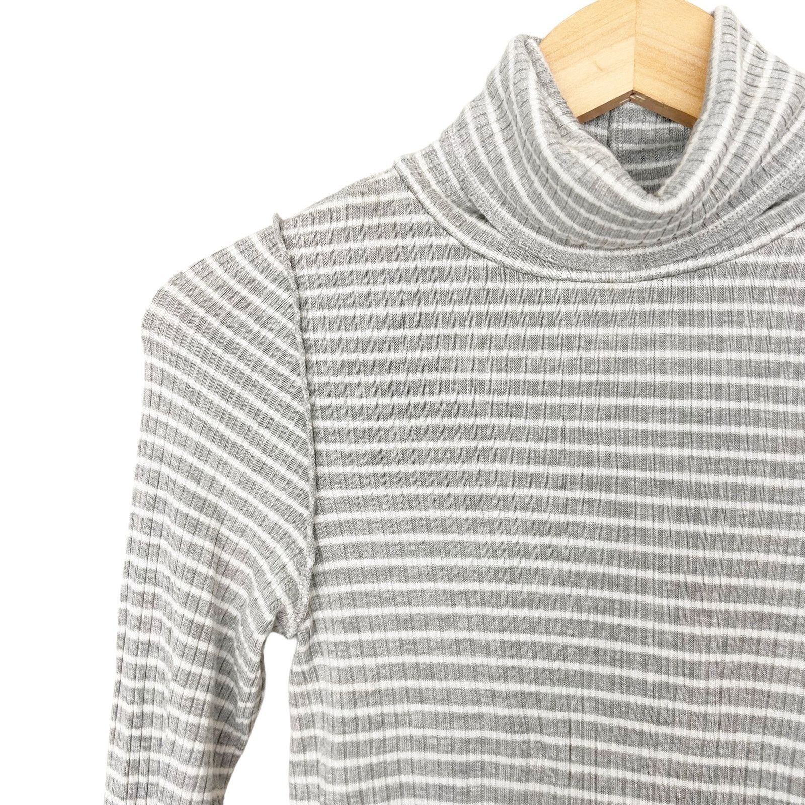 NSF NSF Jacqui Gray White Striped Raw Hem Turtleneck Sz M Size M / US 6-8 / IT 42-44 - 4 Thumbnail
