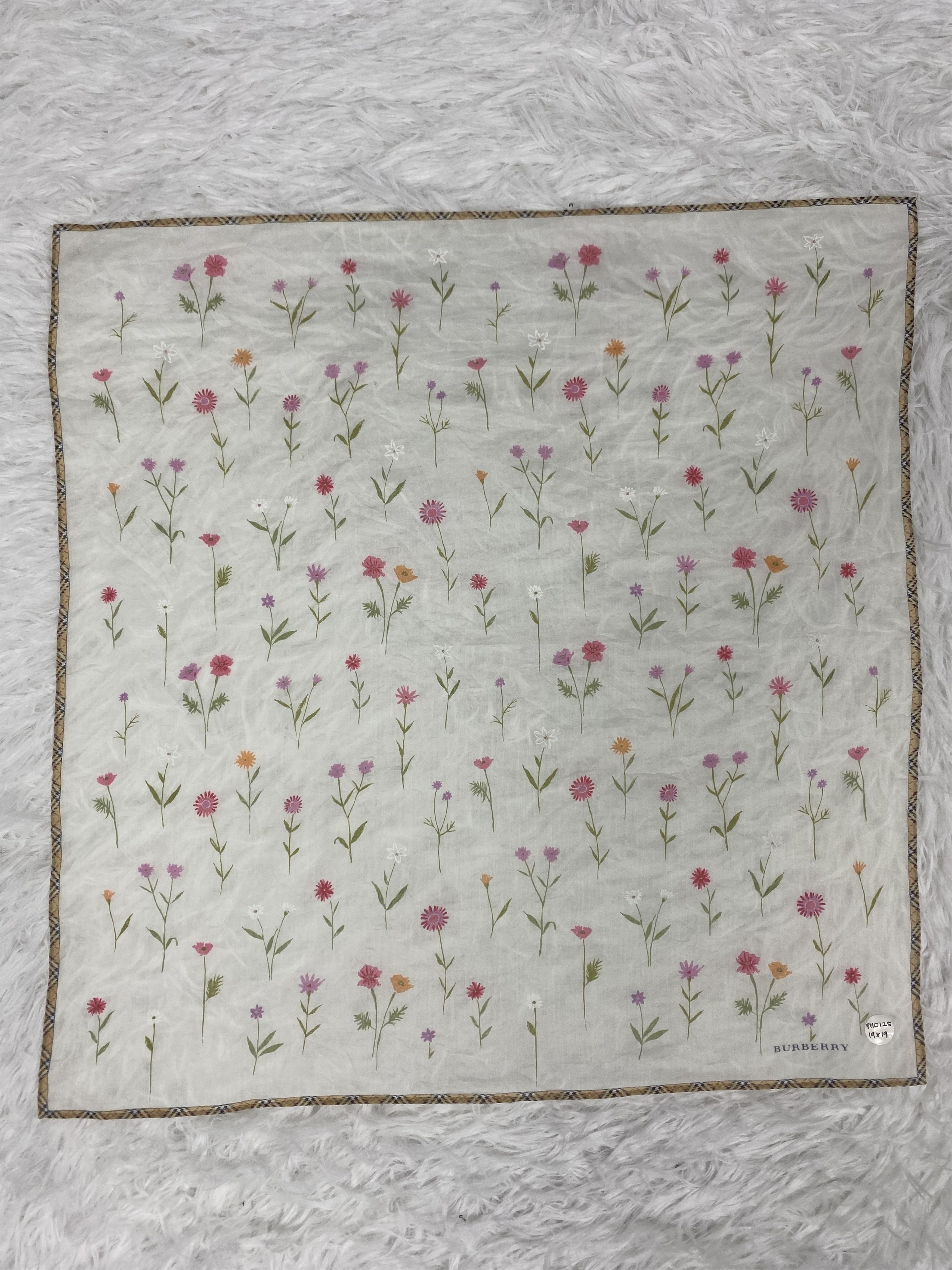 Burberry Vintage Burberry Handkerchief PH0125 Size ONE SIZE - 5 Thumbnail