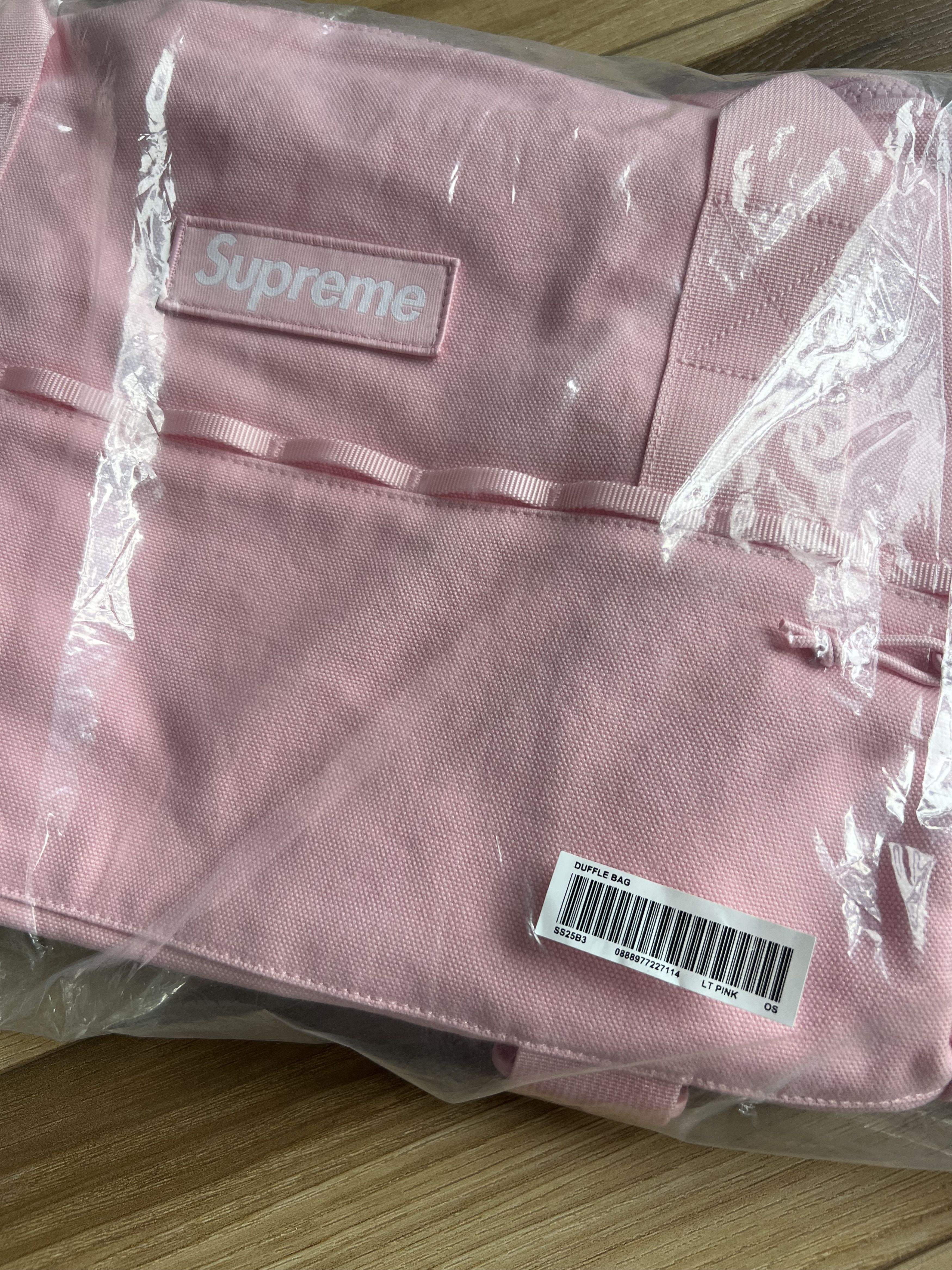 Supreme Supreme SS25 Duffle Bag in Pink Size ONE SIZE - 3 Thumbnail