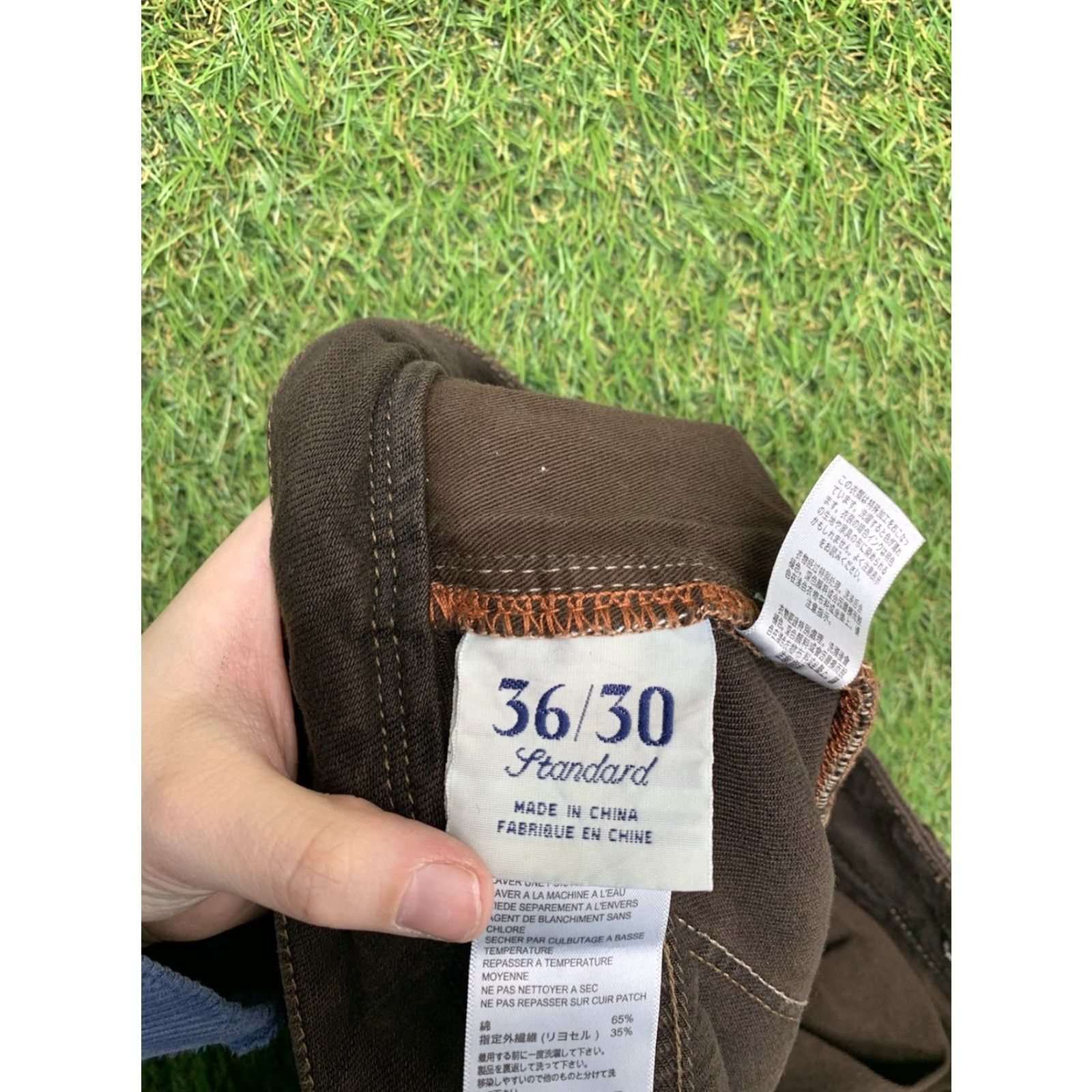 Tommy Bahama Tommy Bahama Pants Mens 36x30 Brown Standard Fit Relaxed Straight Leg Flat Front Size US 36 / EU 52 - 4 Thumbnail