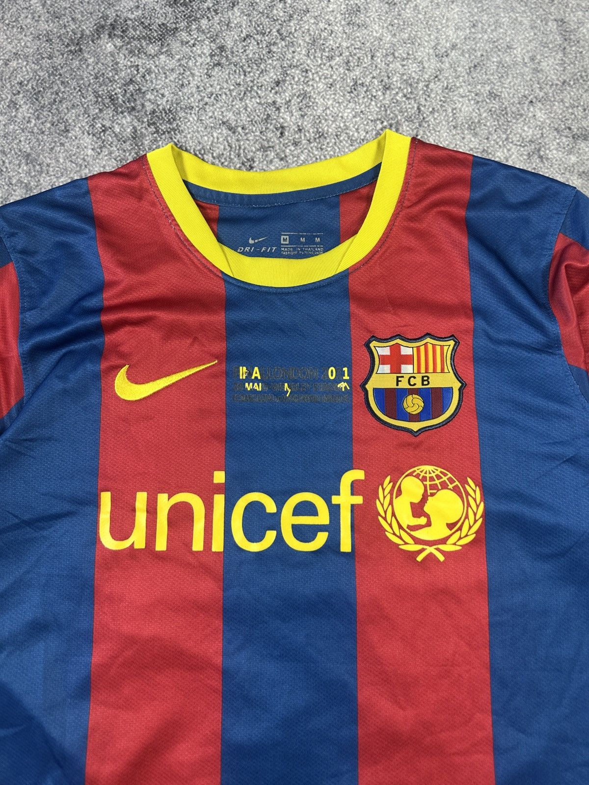Nike Vintage Nike F.C.Barcelona 10 Messi Soccer Jersey Blokecore Size US M / EU 48-50 / 2 - 3 Thumbnail