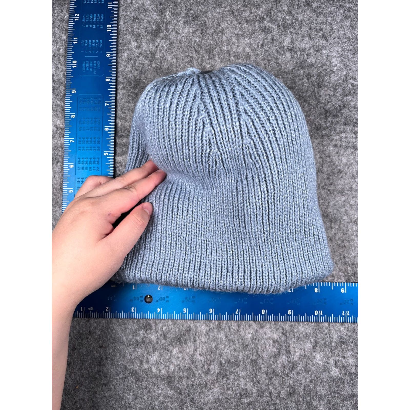 H&M H&M Beanie Toque Womens One Size Blue Knit 100% Acrylic Big Pom Winter Snow Ski Beanie Womens One Size Blue Knit 100% Acrylic Big Pom Winter Snow Ski Size ONE SIZE - 5 Thumbnail