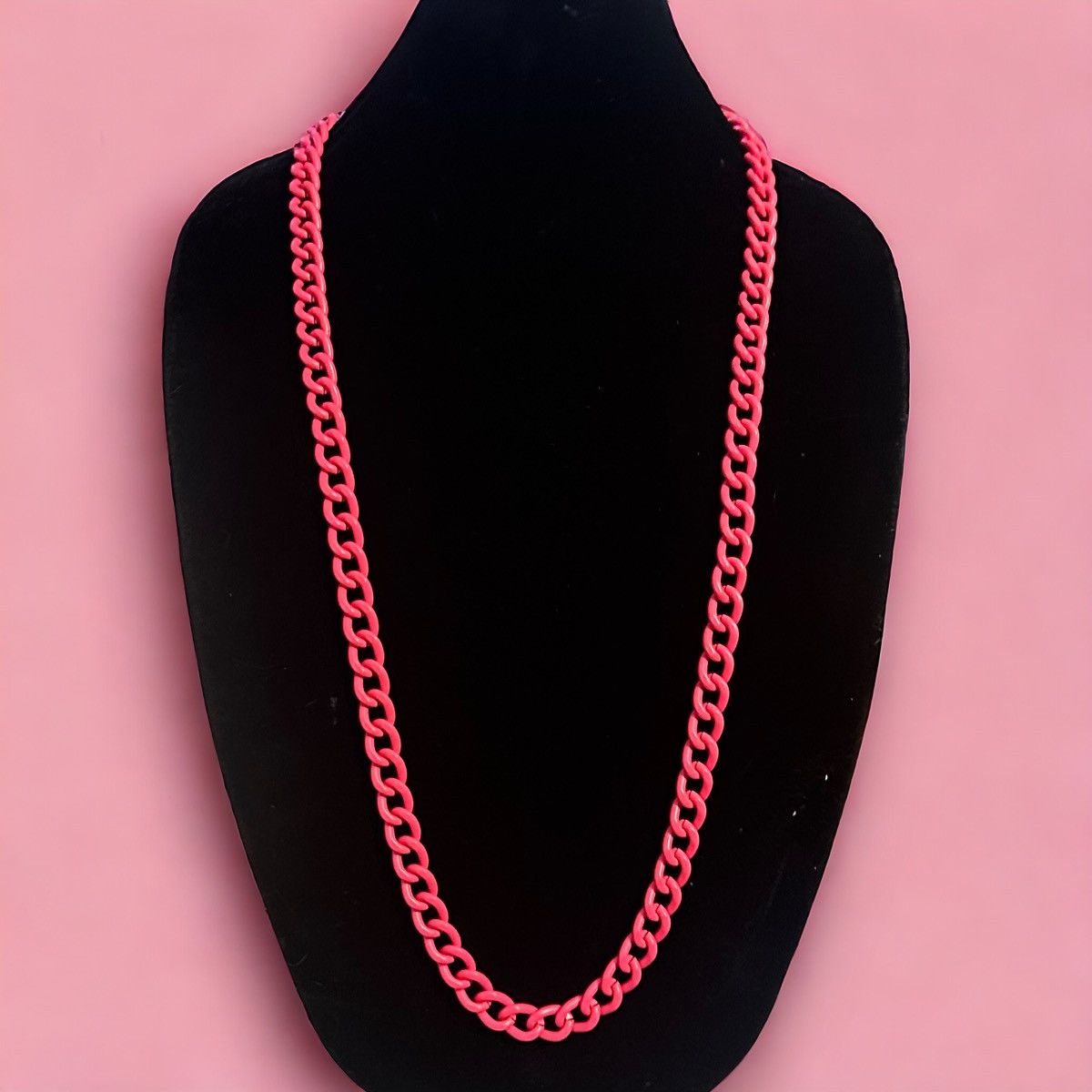 Other Long hot pink curb link chain necklace Size ONE SIZE - 1 Thumbnail