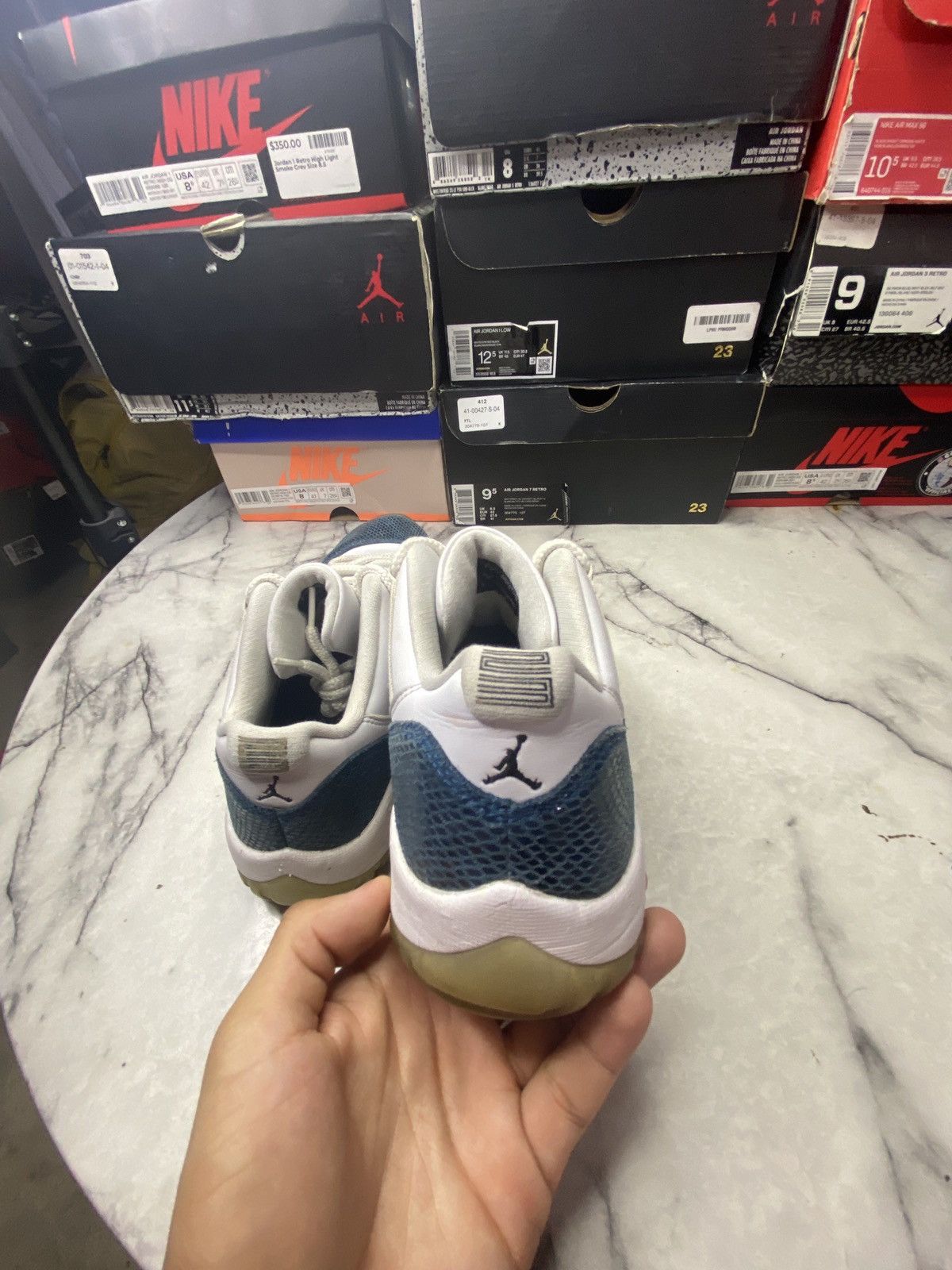 Jordan Brand Jordan 11 low navy snakeskin Size US 9 / EU 42 - 4 Thumbnail