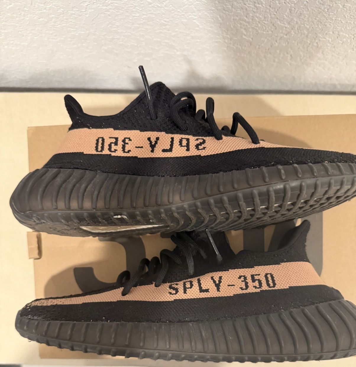 Adidas Yeezy Boost 350 V2 Copper Size US 10 / EU 43 - 1 Thumbnail