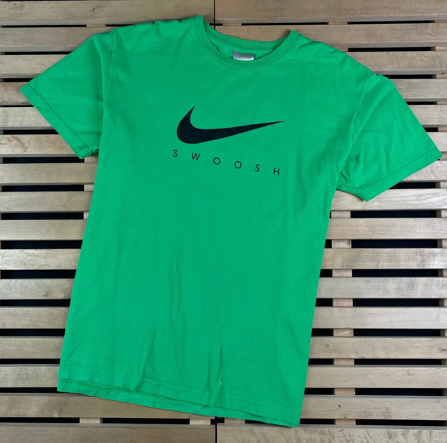 Nike × Vintage Mens Vintage T Shirt Nike Big Swoosh Size XL Size US XL / EU 56 / 4 - 1 Thumbnail