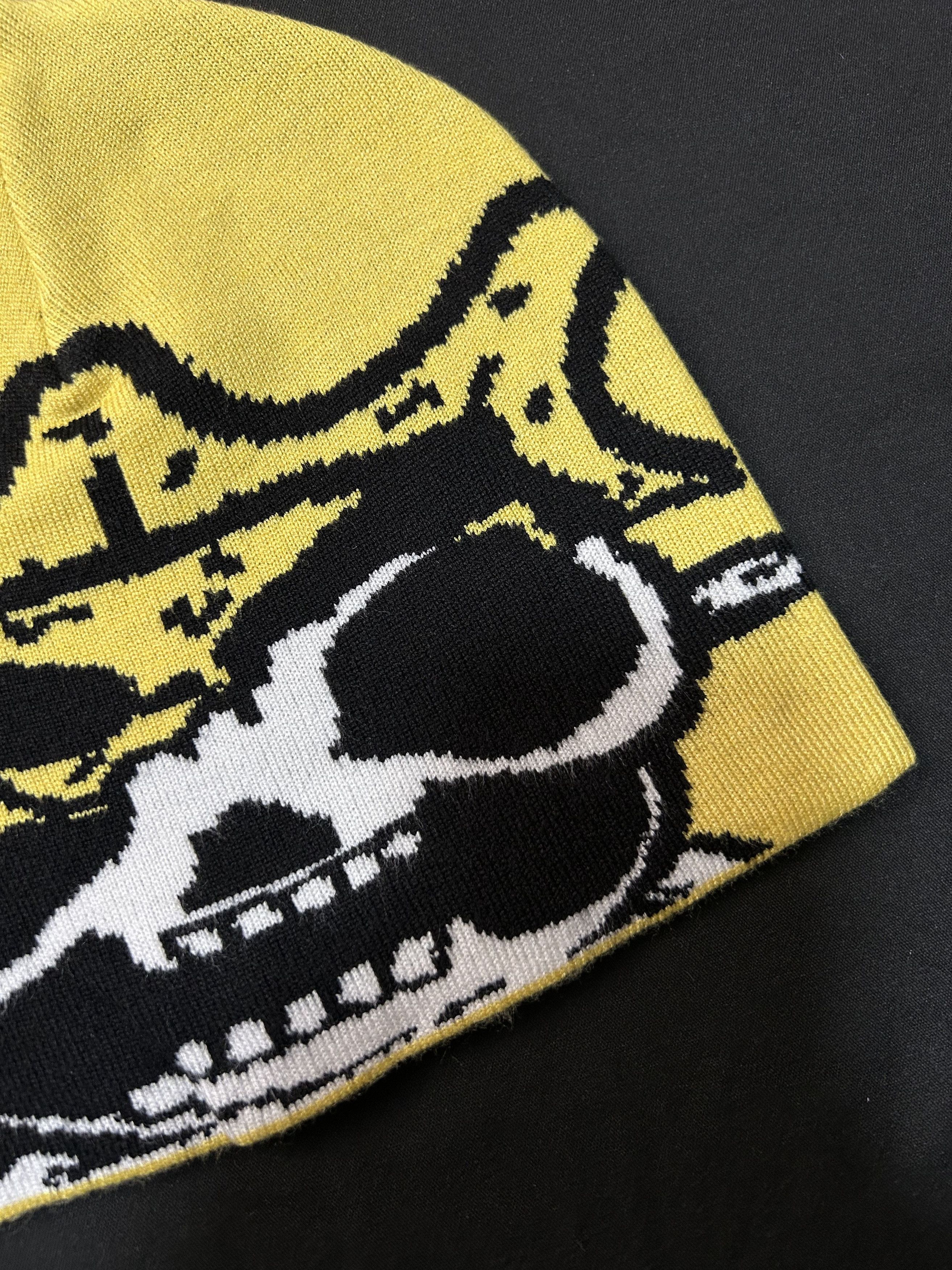 Japanese Brand Rare Glo Skull Graphic No Cuff Knit Yellow Beanie Hats OS Size ONE SIZE - 3 Thumbnail