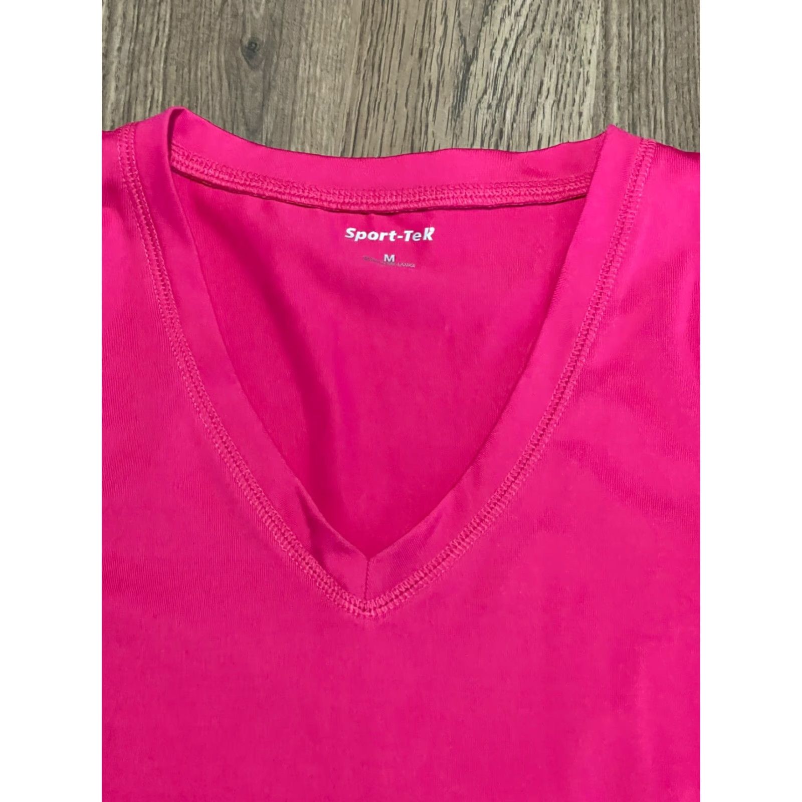 Vintage Sport-Tek Tank Top Shirt Women's M Pink Sleeveless V-Neck Regular Fit Casual Sports Size M / US 6-8 / IT 42-44 - 3 Thumbnail