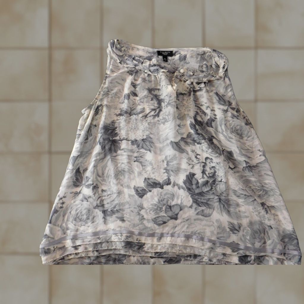 Talbots Talbots Blouse Petites 8P Gray Floral Silk Rayon Crew Neck Short Sleeve Pullover Casual Women’s Top Size M / US 6-8 / IT 42-44 - 1 Thumbnail