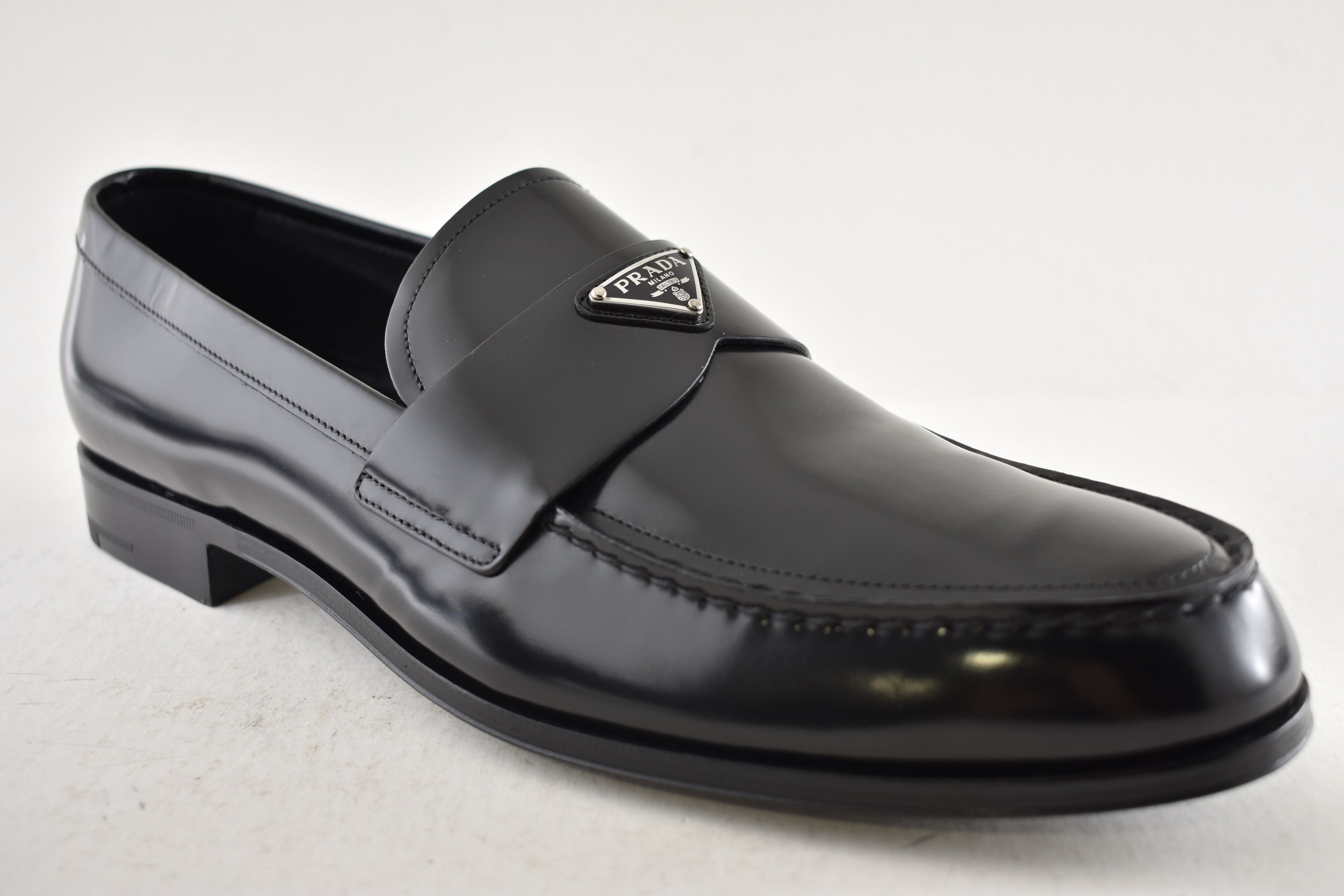 Prada Prada Leather Logo Classic Loafer Slip On Flat UK 12 US 13 Size US 13 / EU 46 - 6 Thumbnail