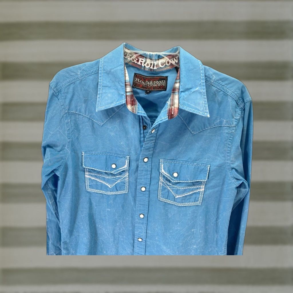 Vintage VINTAGE Rock Roll Cowboy Pearl Snap Shirt Men Small Turquois Blue Long Sleeve Western Mens S Blue 20 Across Chest 28 Shoulders to Waist Size US S / EU 44-46 / 1 - 1 Thumbnail