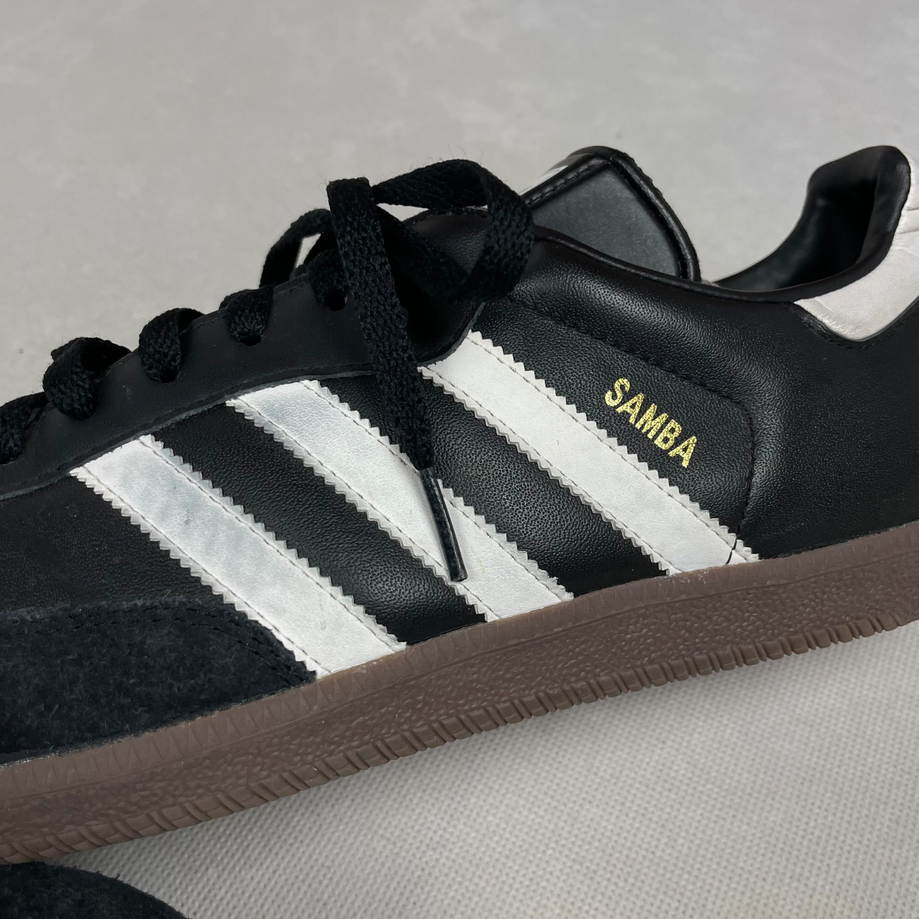 Adidas Adidas Samba 019000 Men Black White Leather Sneaker Shoes 12 Size US 12 / EU 45 - 8 Thumbnail