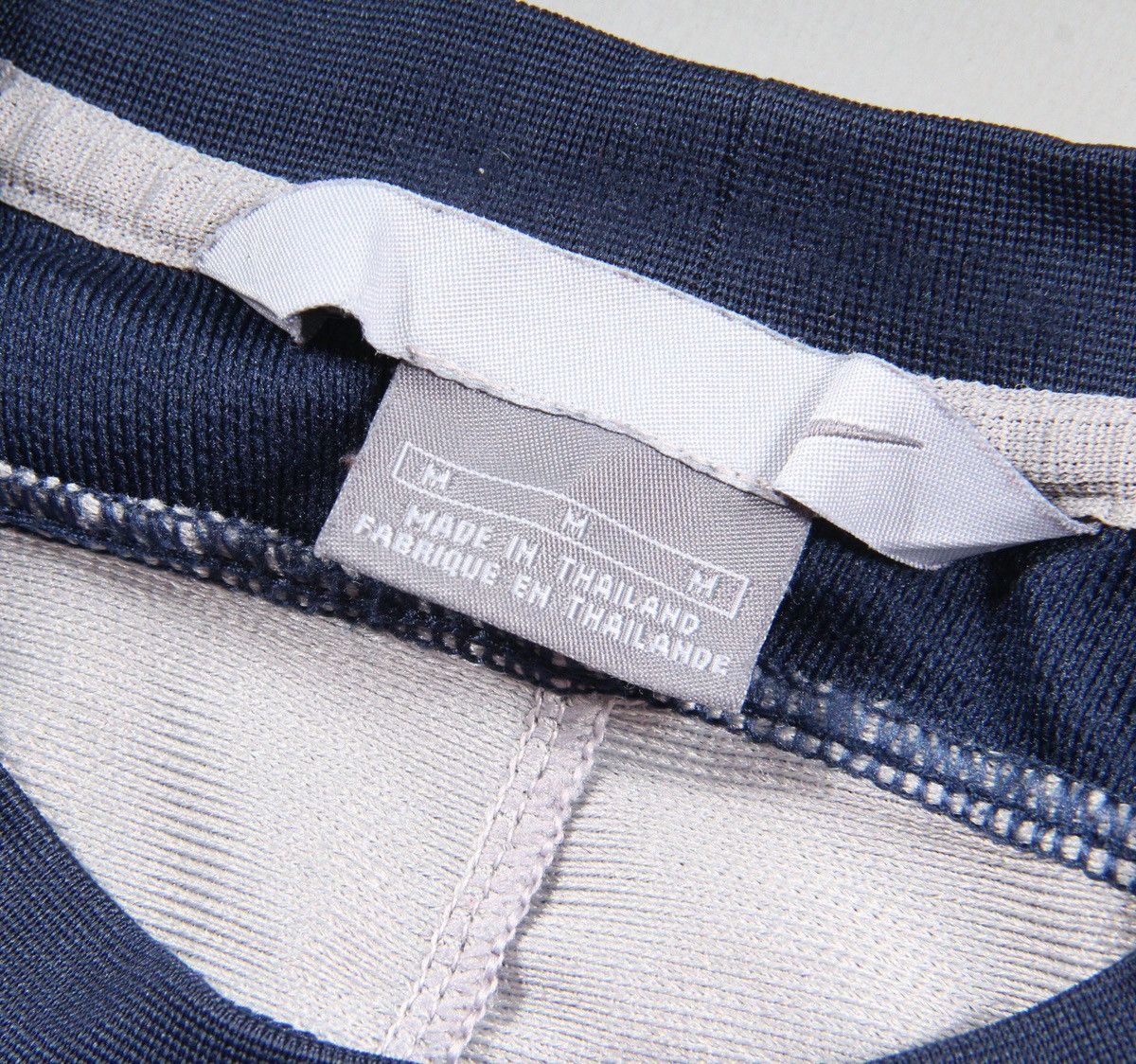 Nike Nike Vintage 90s Shirt Tee Navy Blue Running NSW Tech M Size US M / EU 48-50 / 2 - 4 Thumbnail