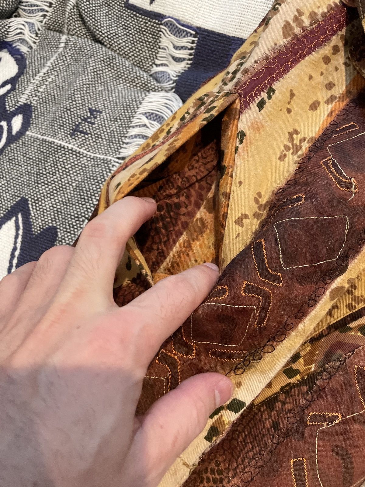 Japanese Brand × Vintage Vintage Hand Embroidered Floral EARTH Cropped Jacket Boxy Size US L / EU 52-54 / 3 - 8 Thumbnail