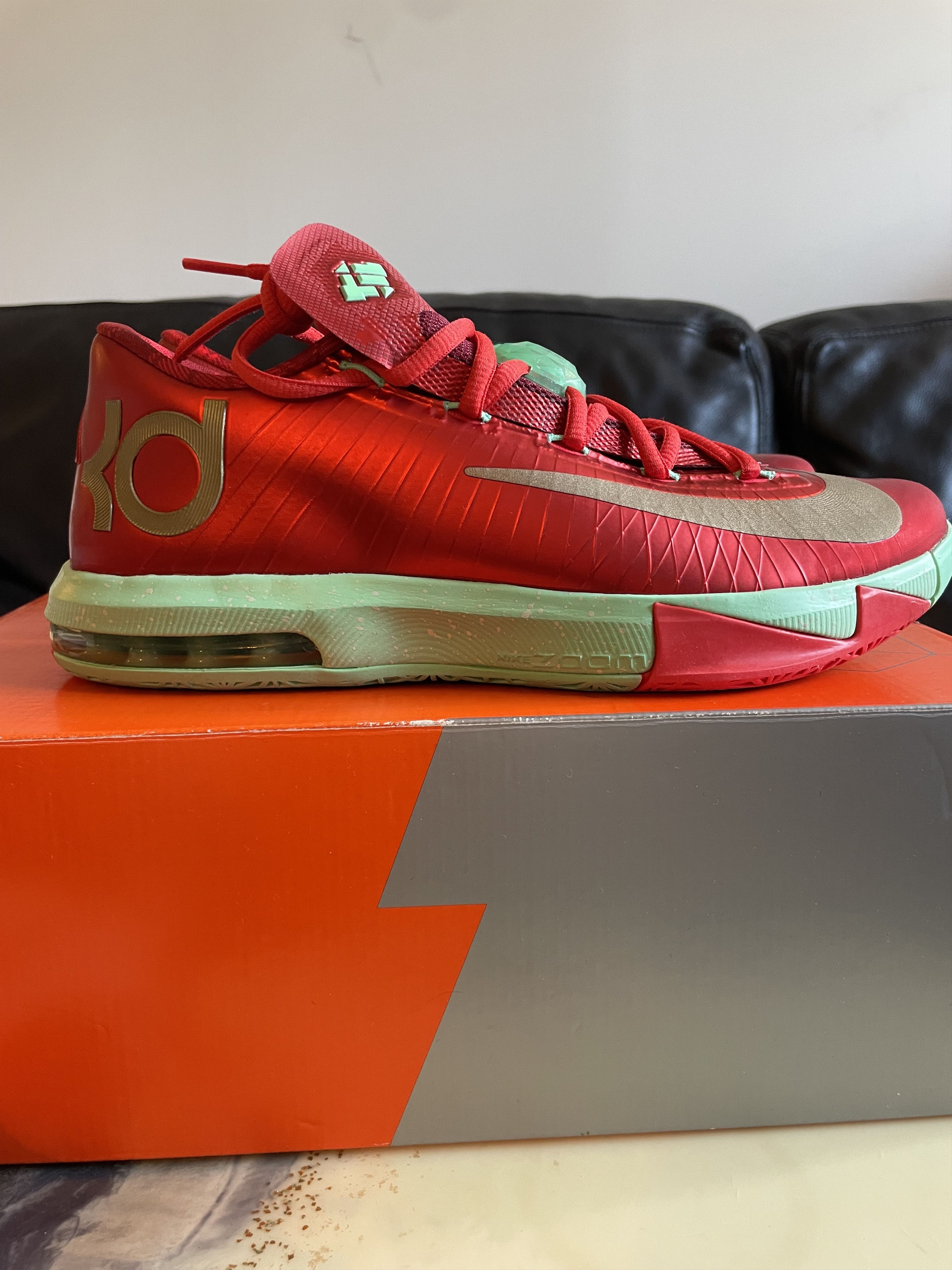 Nike Nike KD 6 Christmas Size US 8 / EU 41 - 1 Thumbnail