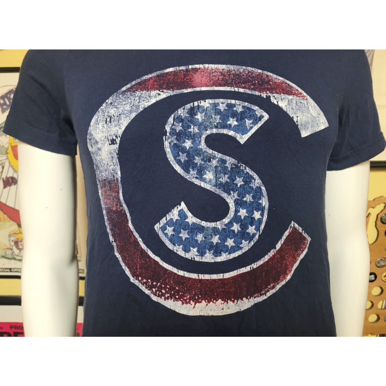 Vintage Cole Swindell Raising My Glass T Shirt Small USA Flag Country Nice Tour Concert Shirt Mens Small Blue Cotton Blend Graphic Tee Band Theme USA 90s? Size US S / EU 44-46 / 1 - 2 Thumbnail