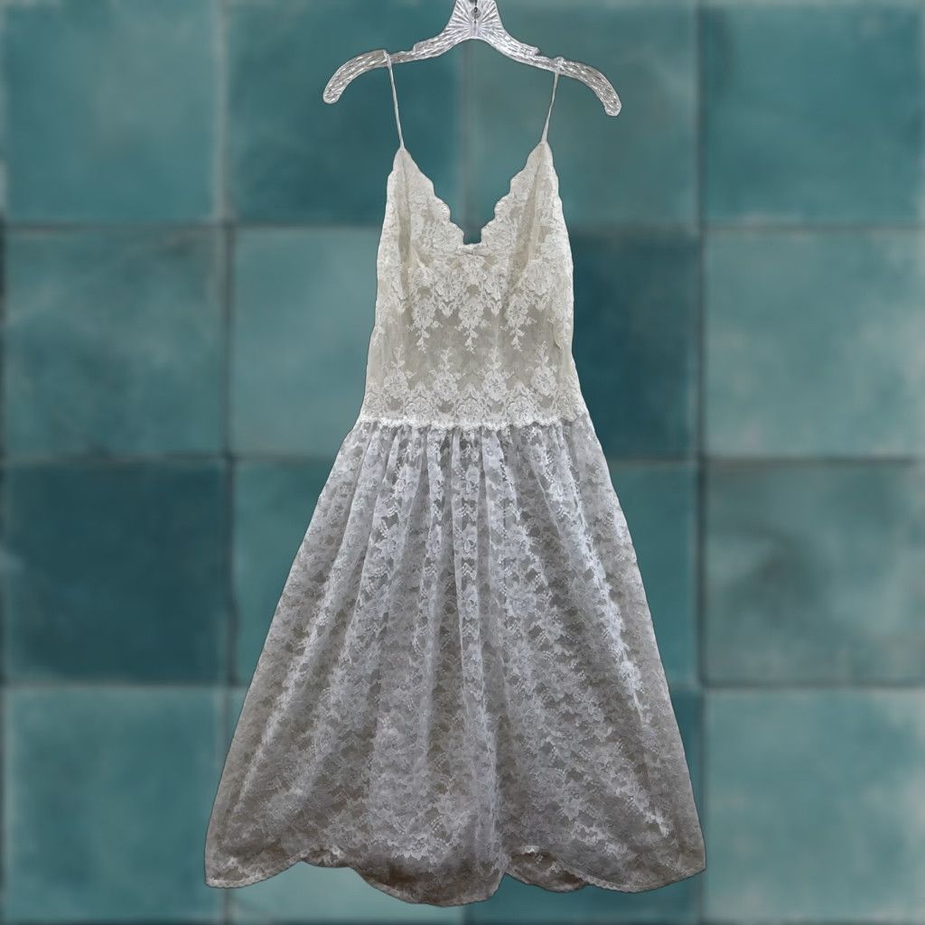 Victoria's Secret VINTAGE Victoria's Secret Dress White Lace Nightgown Slip Dress 80s M/L Womens Ladies by Victoria's Secret Size M / US 6-8 / IT 42-44 - 1 Thumbnail
