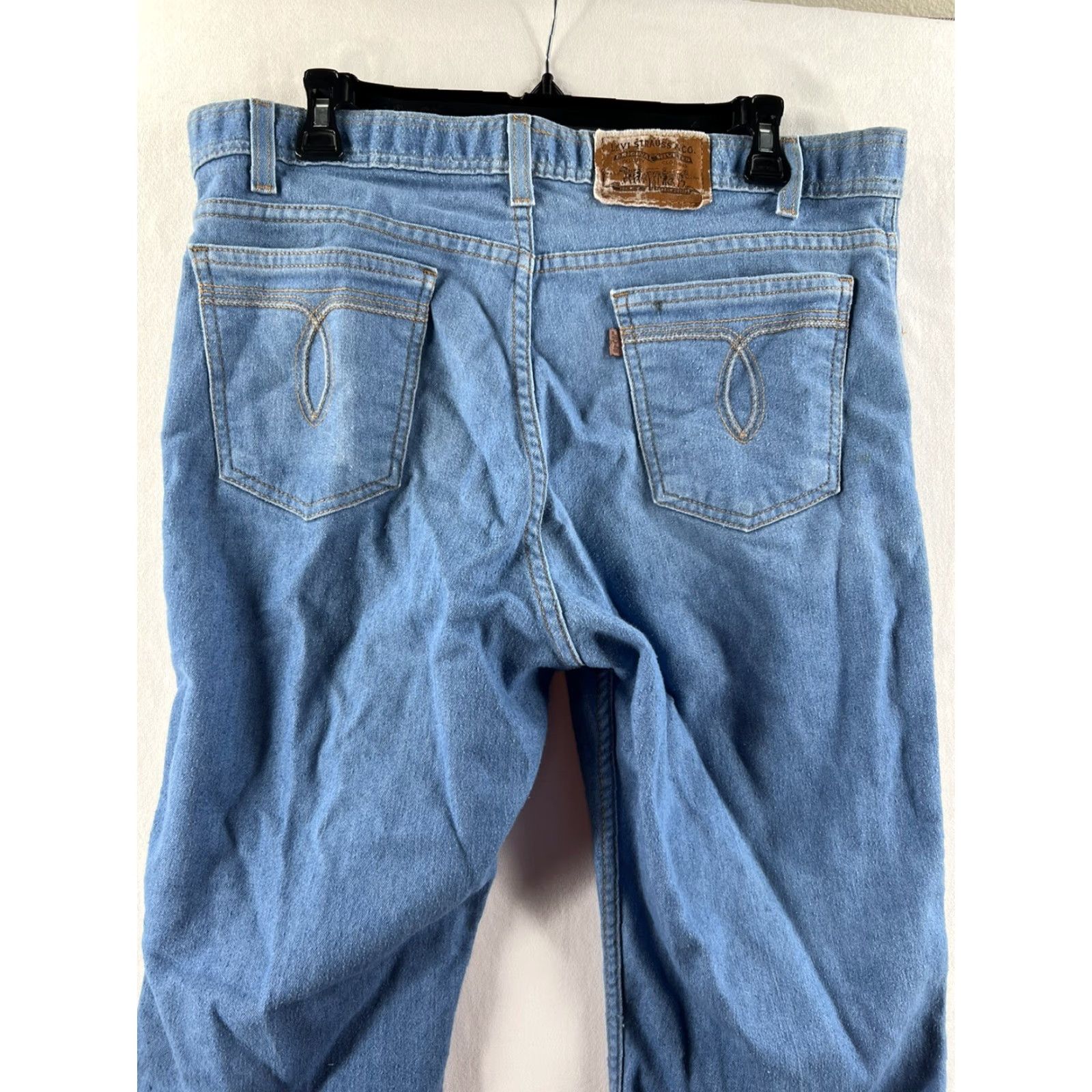 Levi's VINTAGE Levi's Denim Jeans Baggy Straight Leg 34x26 Medium Blue Wash USA 505 Mens Jeans Size US 34 / EU 50 - 2 Thumbnail