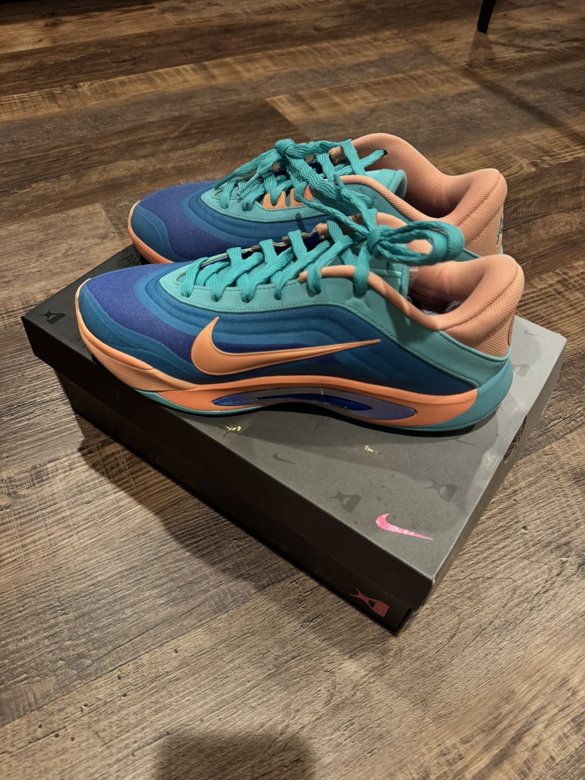 Nike Nike A One EYBL Size US 8.5 / EU 41-42 - 1 Thumbnail