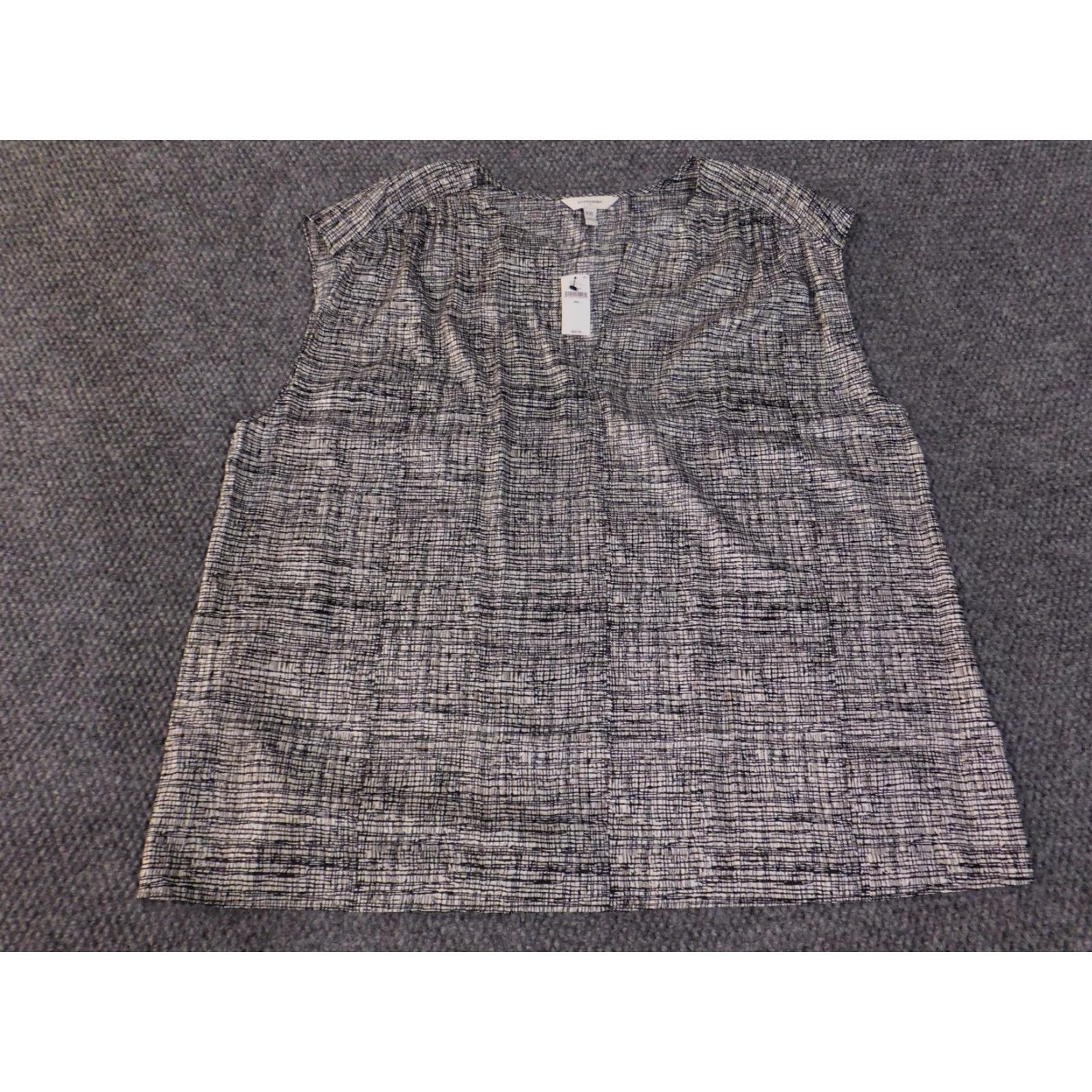 Banana Republic Banana Republic Shirt Womens 2XL Sleeveless Blouse Abstract Print Poly Top Size XXL / US 16-18 / IT 52-54 - 4 Thumbnail
