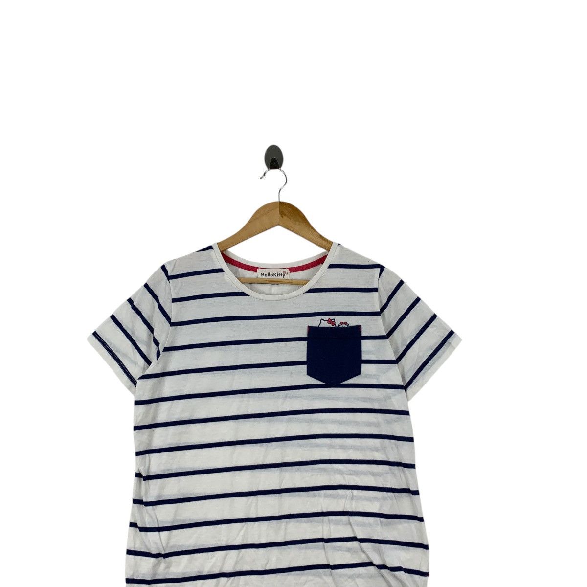Anime HELLO KITTY SANRIO Striped Pocket Cartoon Tee Shirt Top Size S / US 4 / IT 40 - 2 Thumbnail