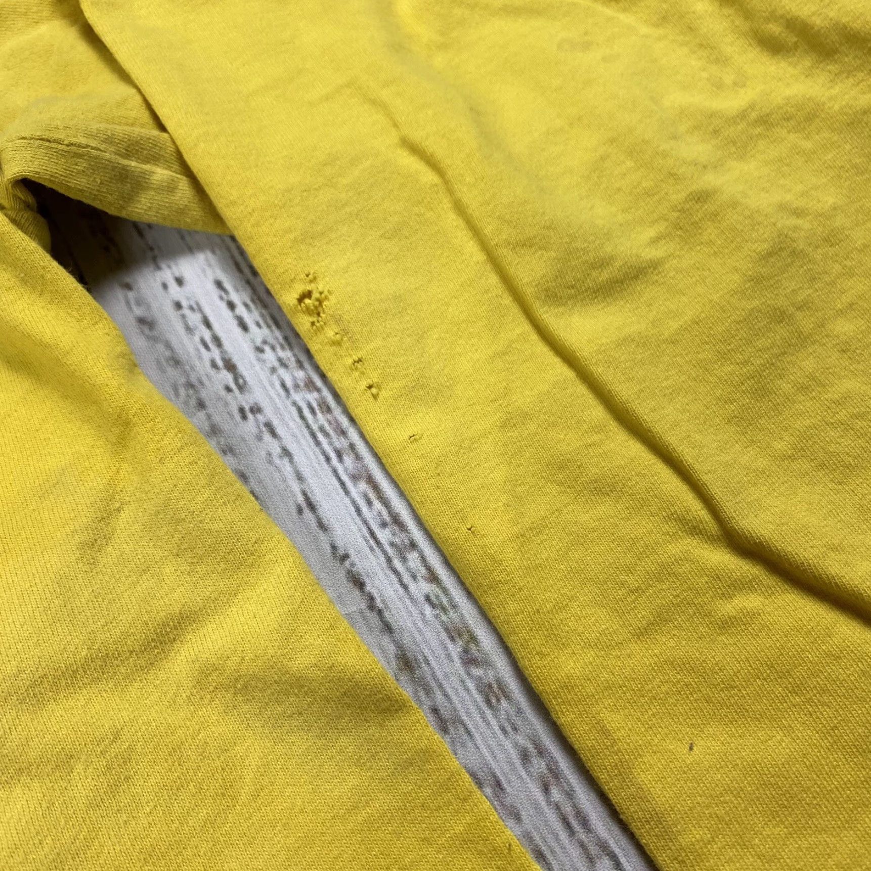 Pelle Pelle VINTAGE Pelle Pelle Long Sleeve T-Shirt Men 2XL Yellow Hip Hop Graphic Rap Tee 2000s XXL Mens Size US XXL / EU 58 / 5 - 3 Thumbnail