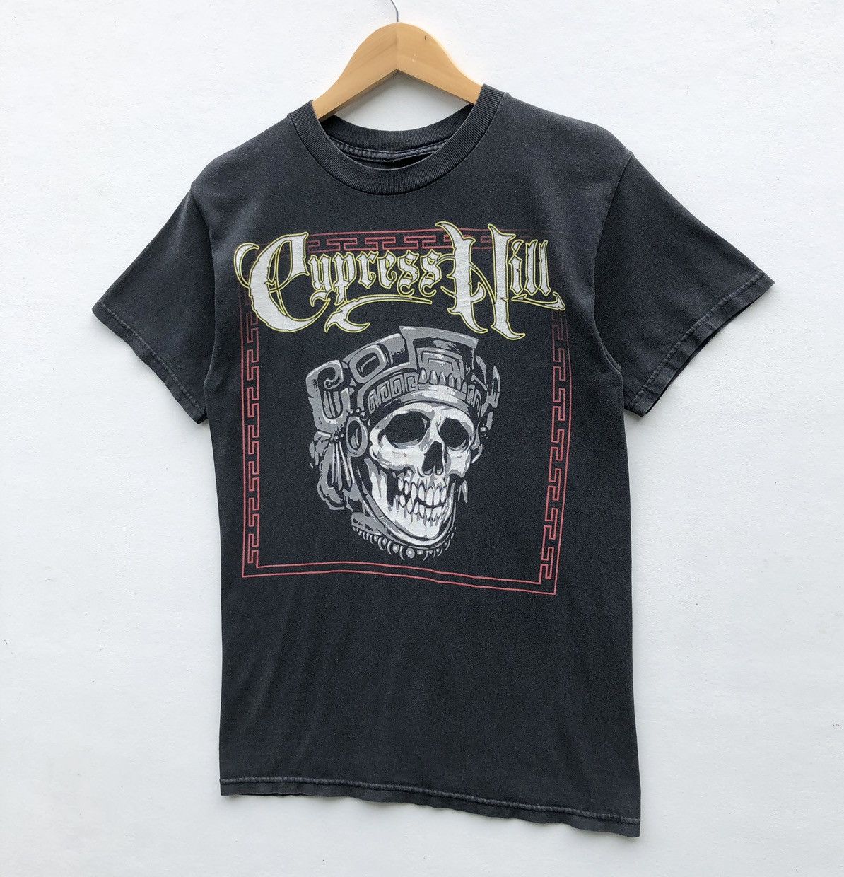 Band Tees Vintage Cypress Hill American Hip Hop Shirt Sun Faded Size US S / EU 44-46 / 1 - 3 Thumbnail