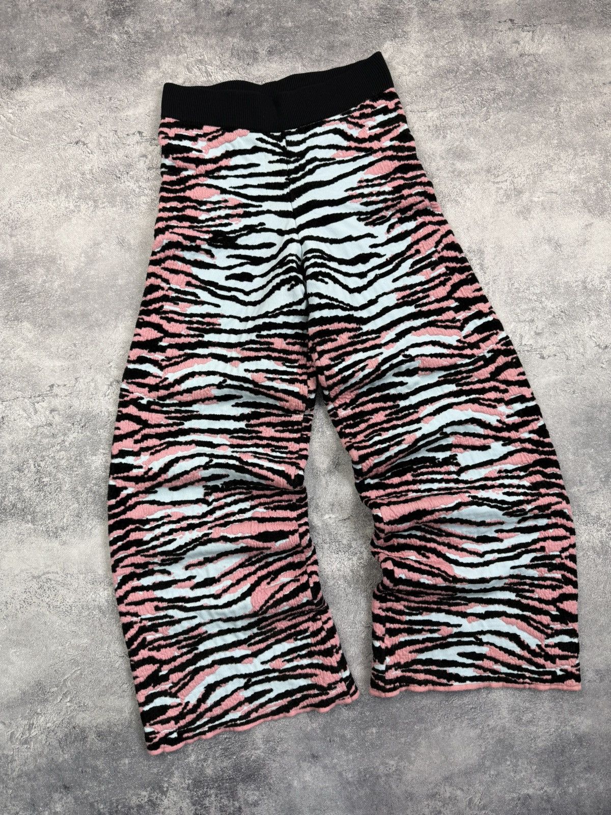 H&M × Kenzo Kenzo x H&M Flared Zebra Pants Wool Padded Trousers Rare Size 28" / US 6 / IT 42 - 5 Thumbnail