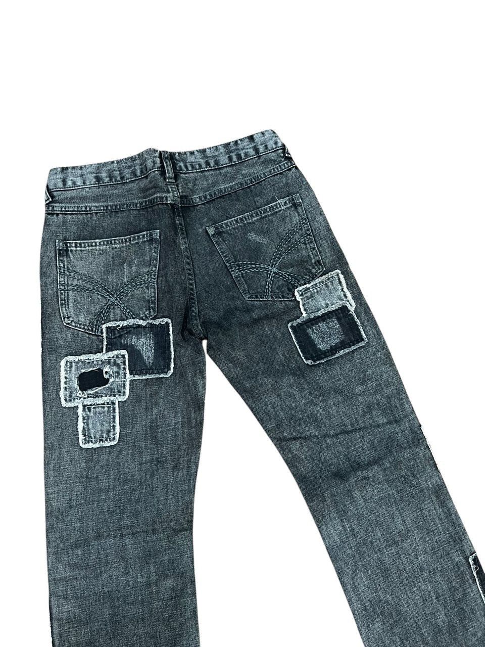 Japanese Brand Japanese Brand Avail Patches Distress Jeans Size US 30 / EU 46 - 8 Thumbnail