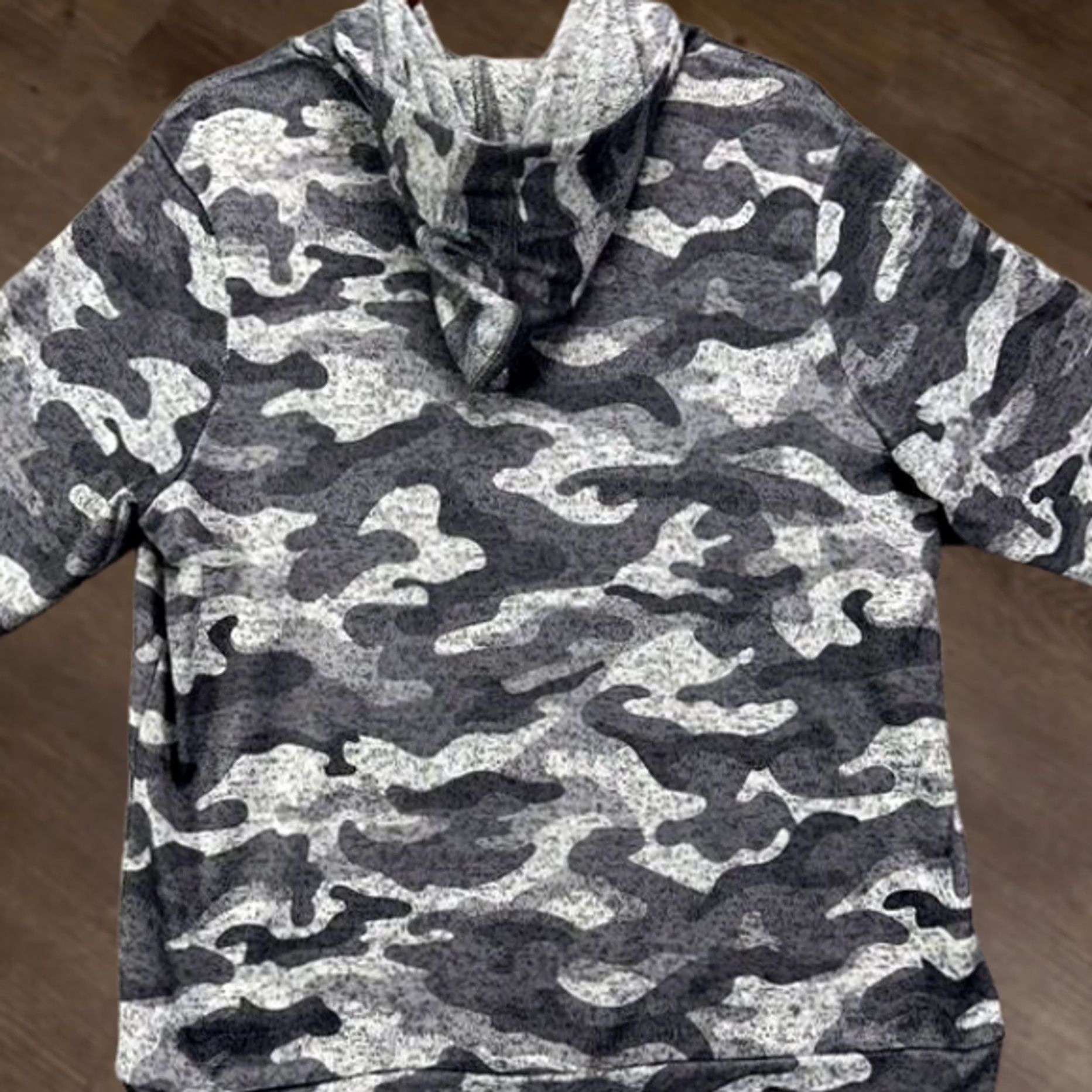 NFL New York Giants Hoodie Mens Large Gray Camo NFL Football Antigua Sweater Size US L / EU 52-54 / 3 - 1 Thumbnail