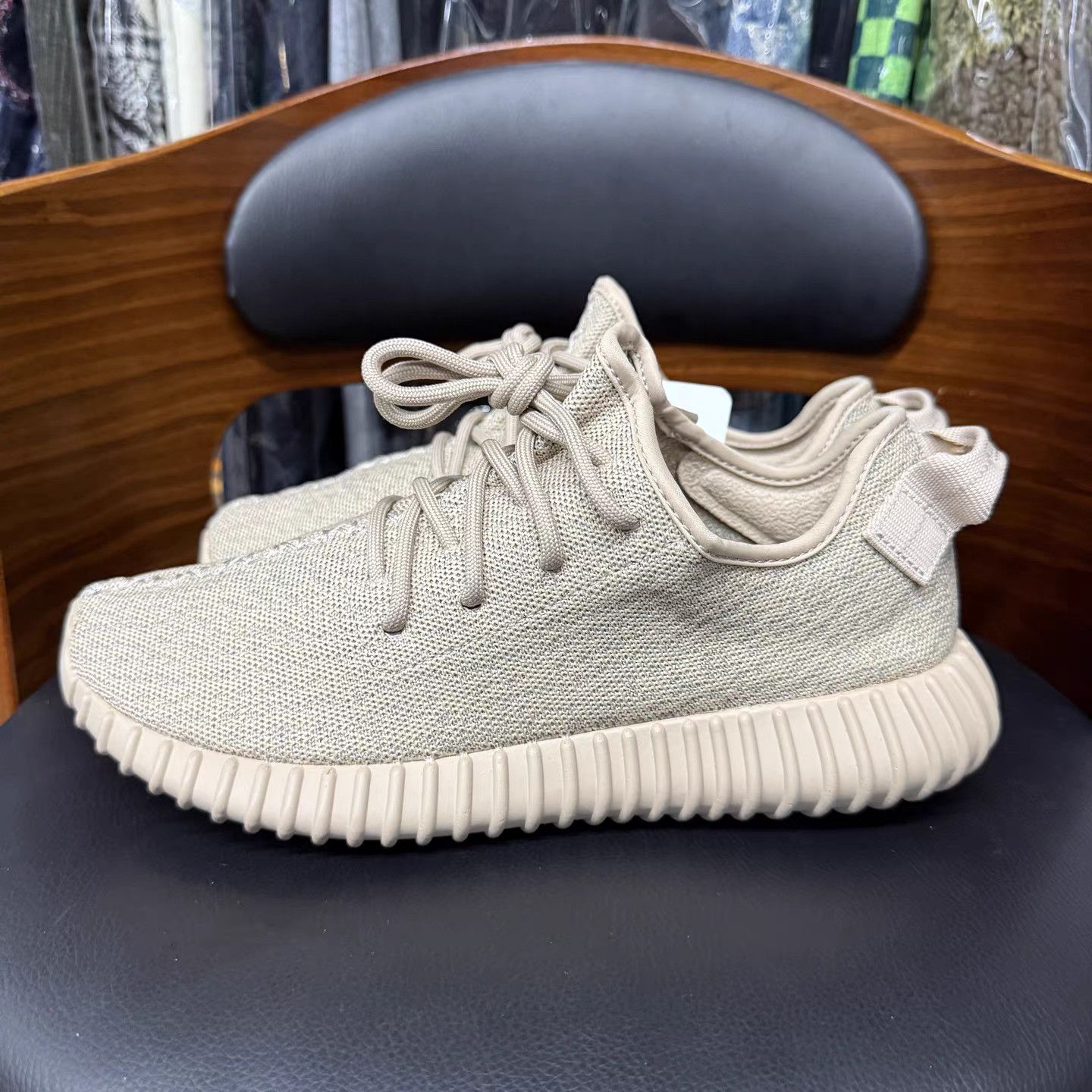 Adidas Adidas Yeezy 350 V2 Desert Sage K15 Size US 8 / EU 41 - 6 Thumbnail