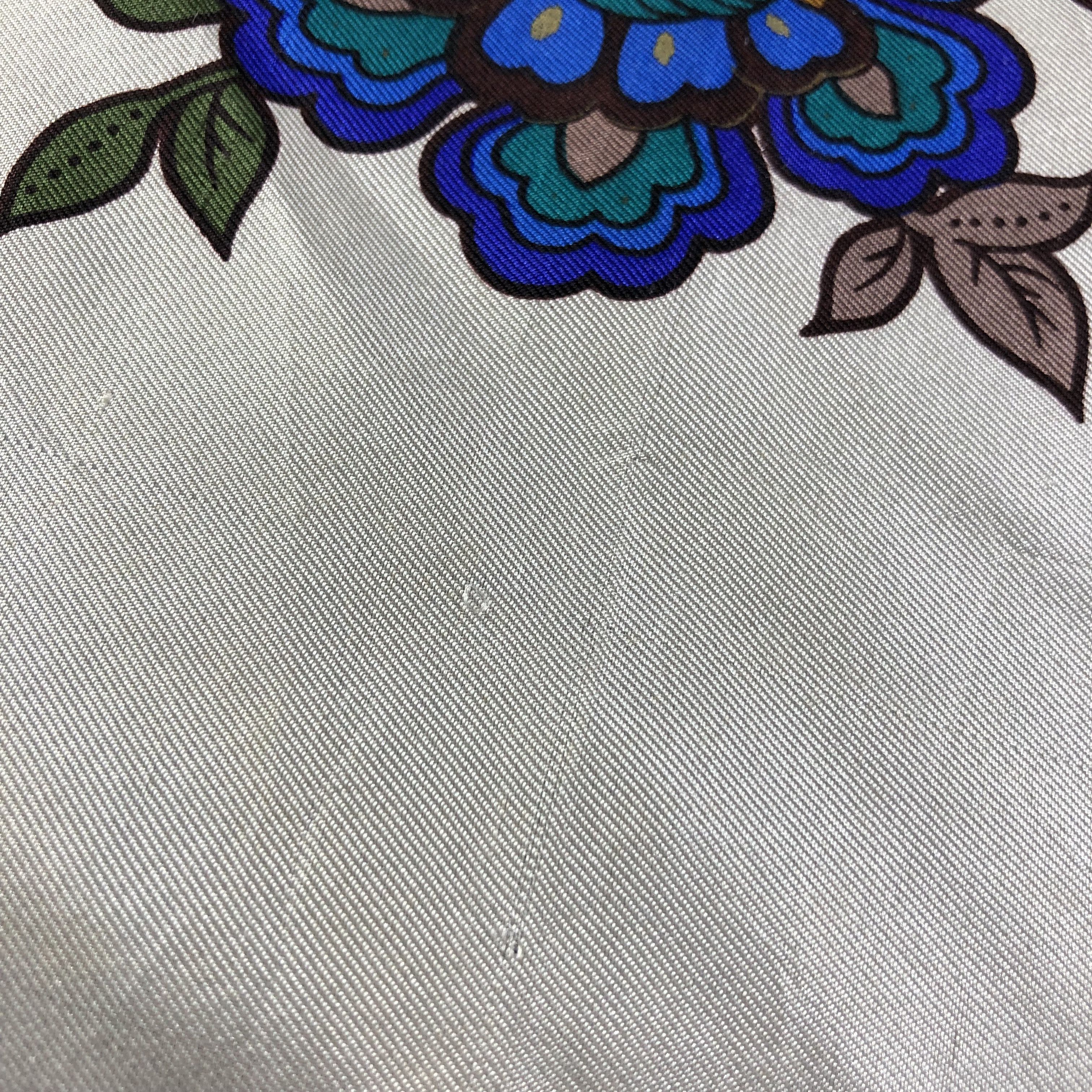 Jean-Louis Scherrer Jean Louis Scherrer Floral Silk Scarf M791 Size ONE SIZE - 8 Thumbnail