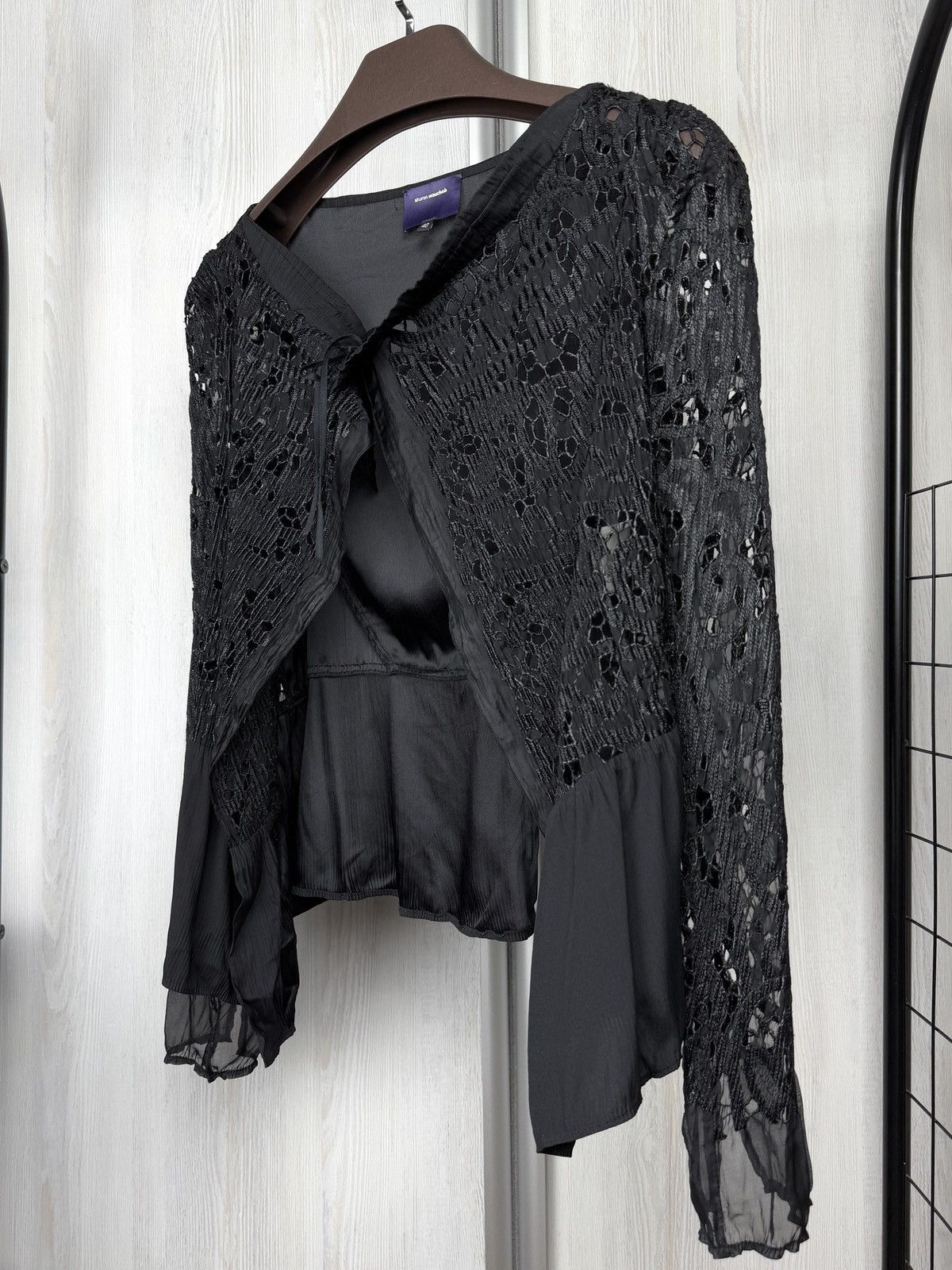 Other Sharon Wauchob 2000s Women’s Black Lace Silk tying up blouse Size M / US 6-8 / IT 42-44 - 5 Thumbnail