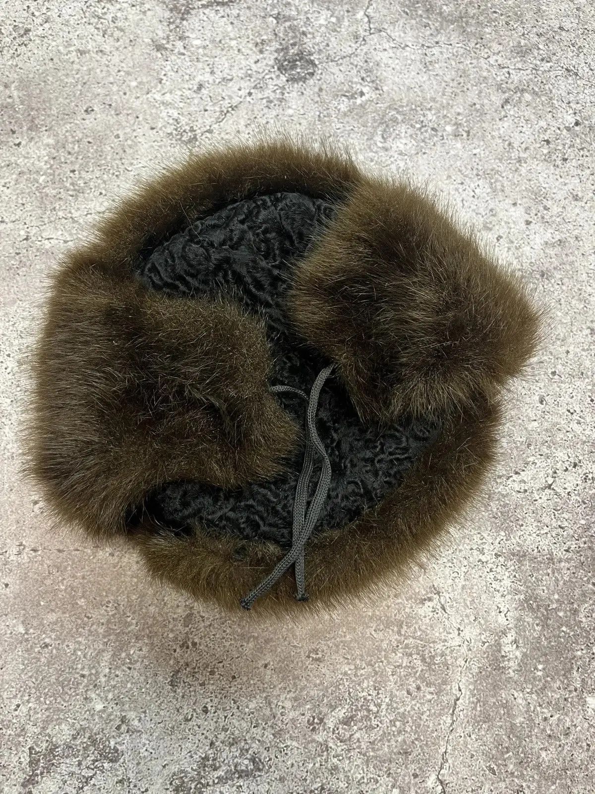 Vintage VINTAGE FUR USSR HAT Size ONE SIZE - 2 Thumbnail