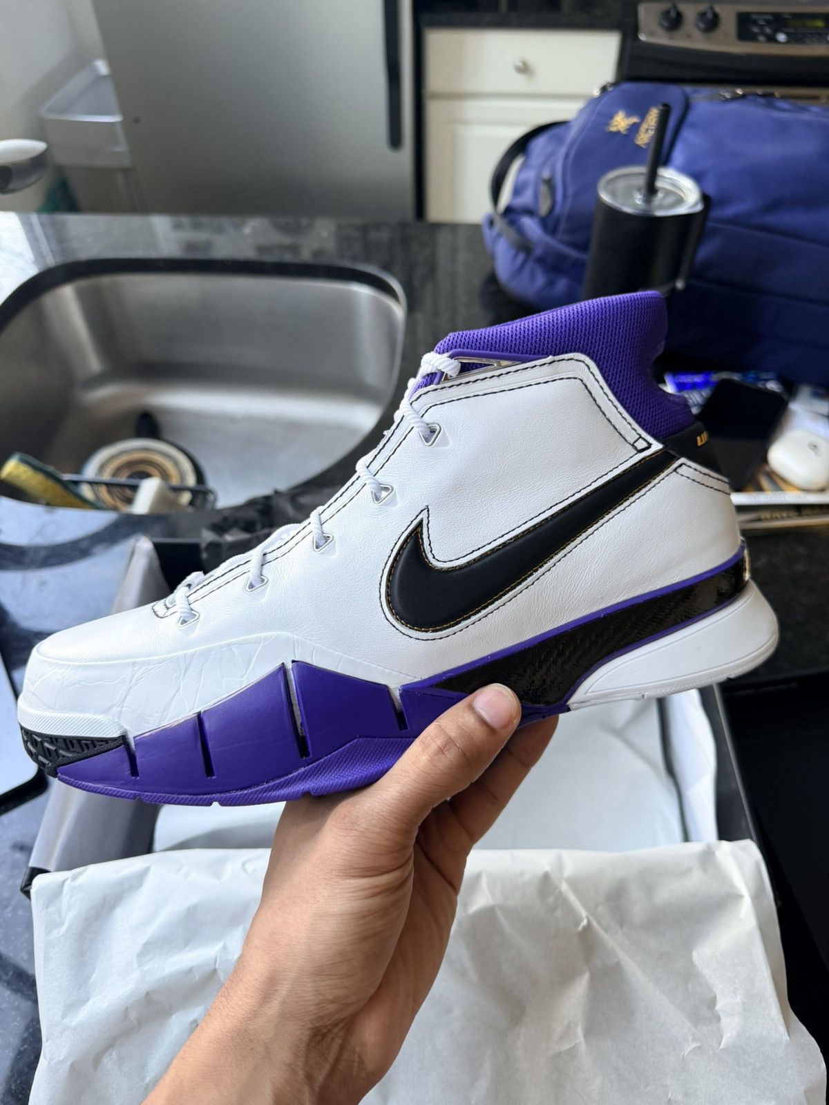 Nike Kobe 1 Protro 81 point Game - Size 12 Size US 12 / EU 45 - 1 Thumbnail