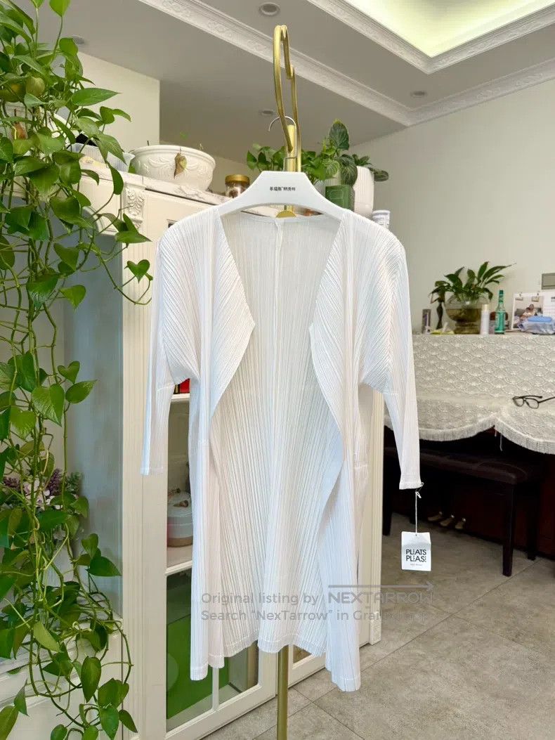 Issey Miyake Issey Miyake Pure White Cardigan Coat Size M / US 6-8 / IT 42-44 - 1 Thumbnail