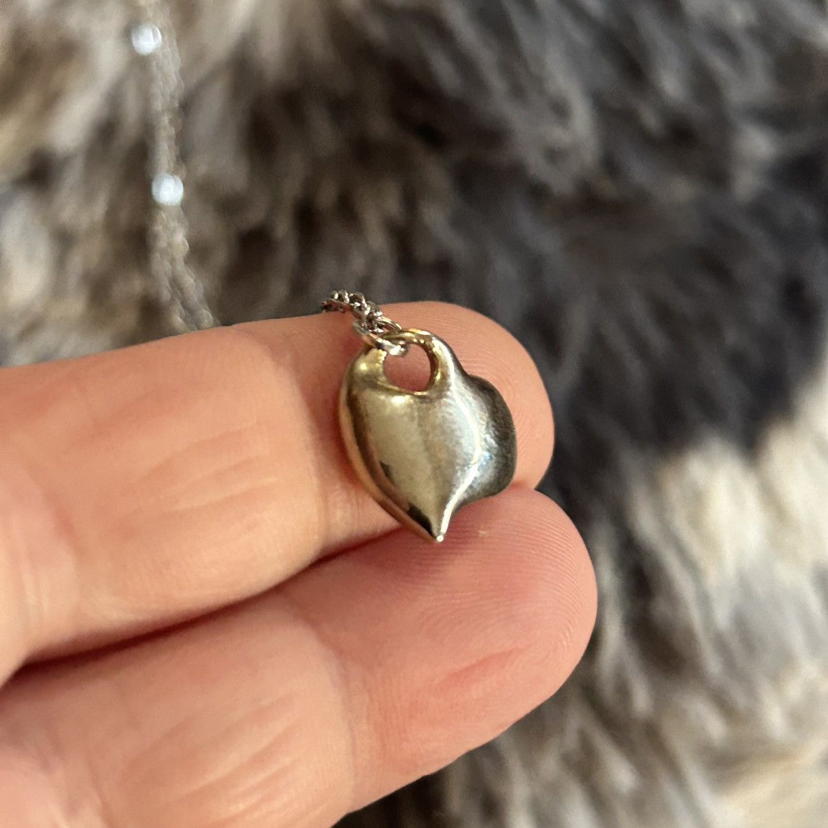 Handmade Handcrafted clear glass stone pave heart pendant necklace Size ONE SIZE - 8 Thumbnail