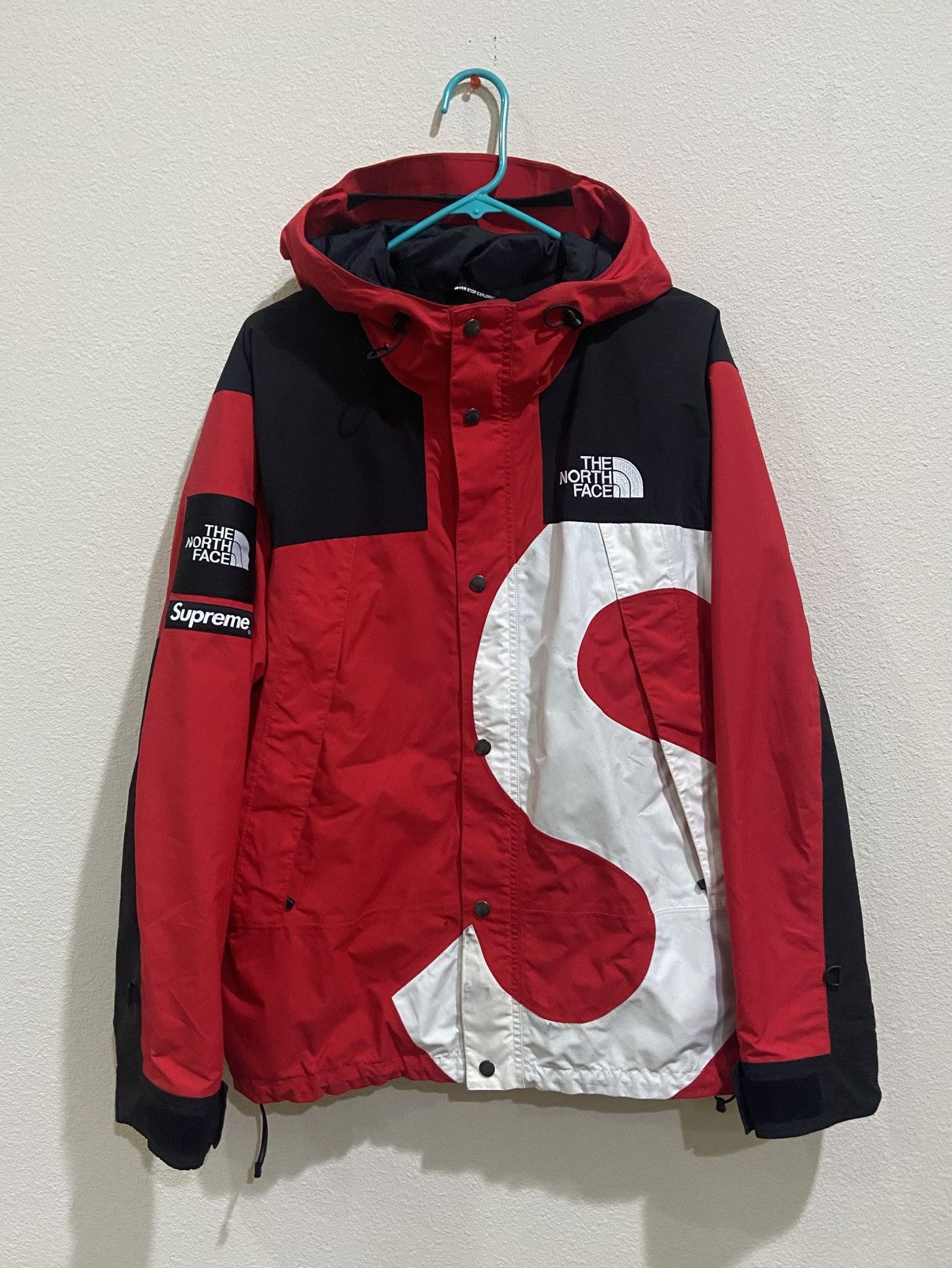 Supreme × The North Face Supreme X TNF S logo Mountain Jacket Size