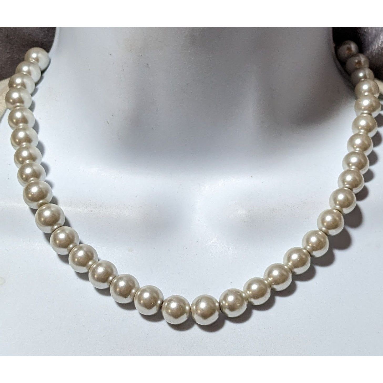 Other Classic Glass Faux Pearl Beaded Necklace Size ONE SIZE - 5 Thumbnail