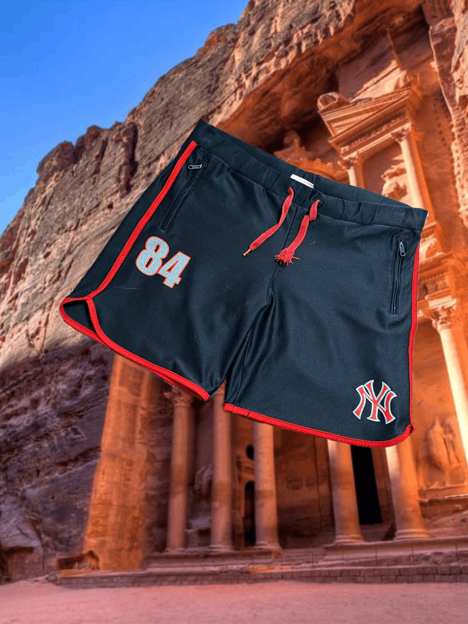 Majestic shorts big logo streetwear Vintage Y2K Majestic Size US 32 / EU 48 - 1 Thumbnail