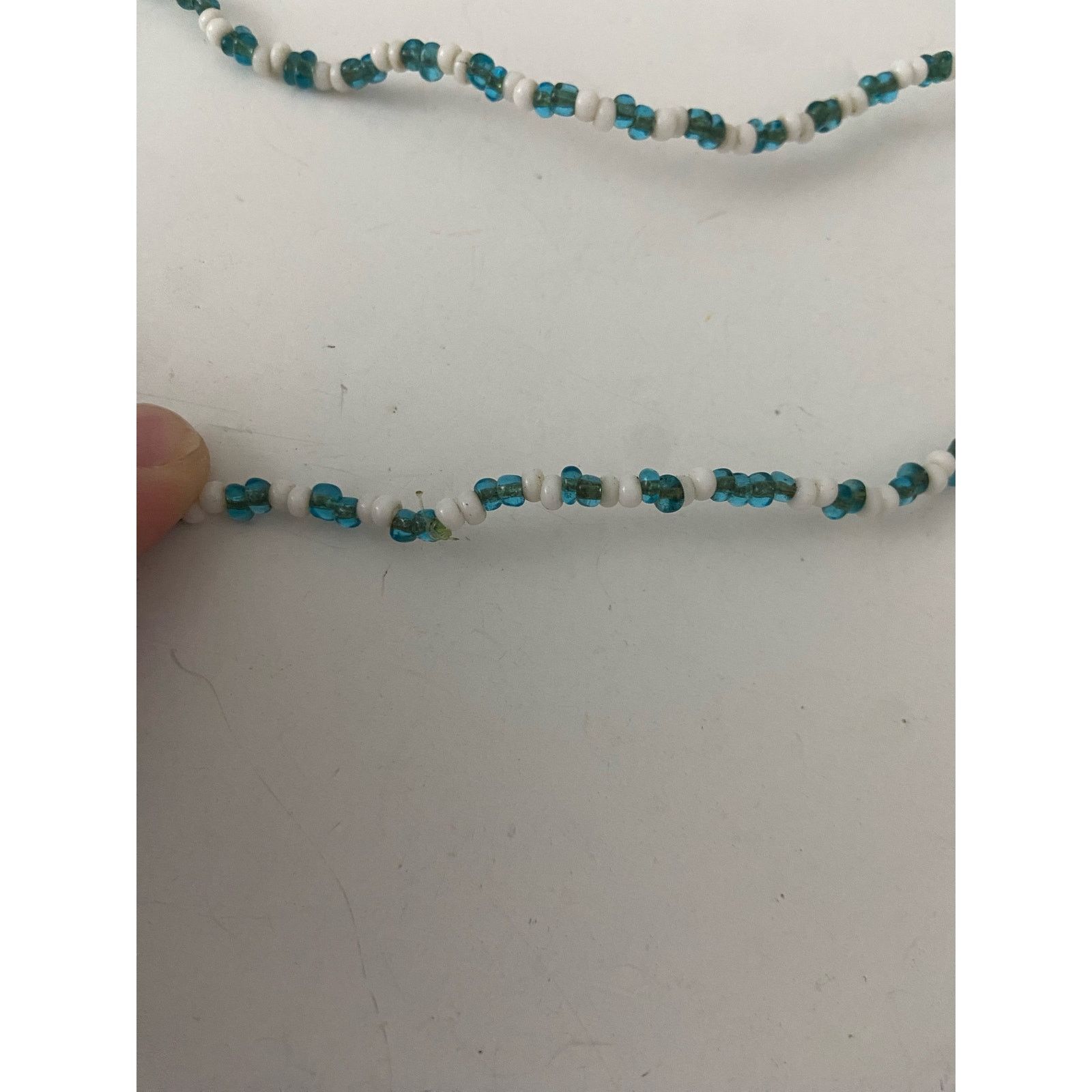 Vintage Teal and white bead necklace Size ONE SIZE - 2 Thumbnail