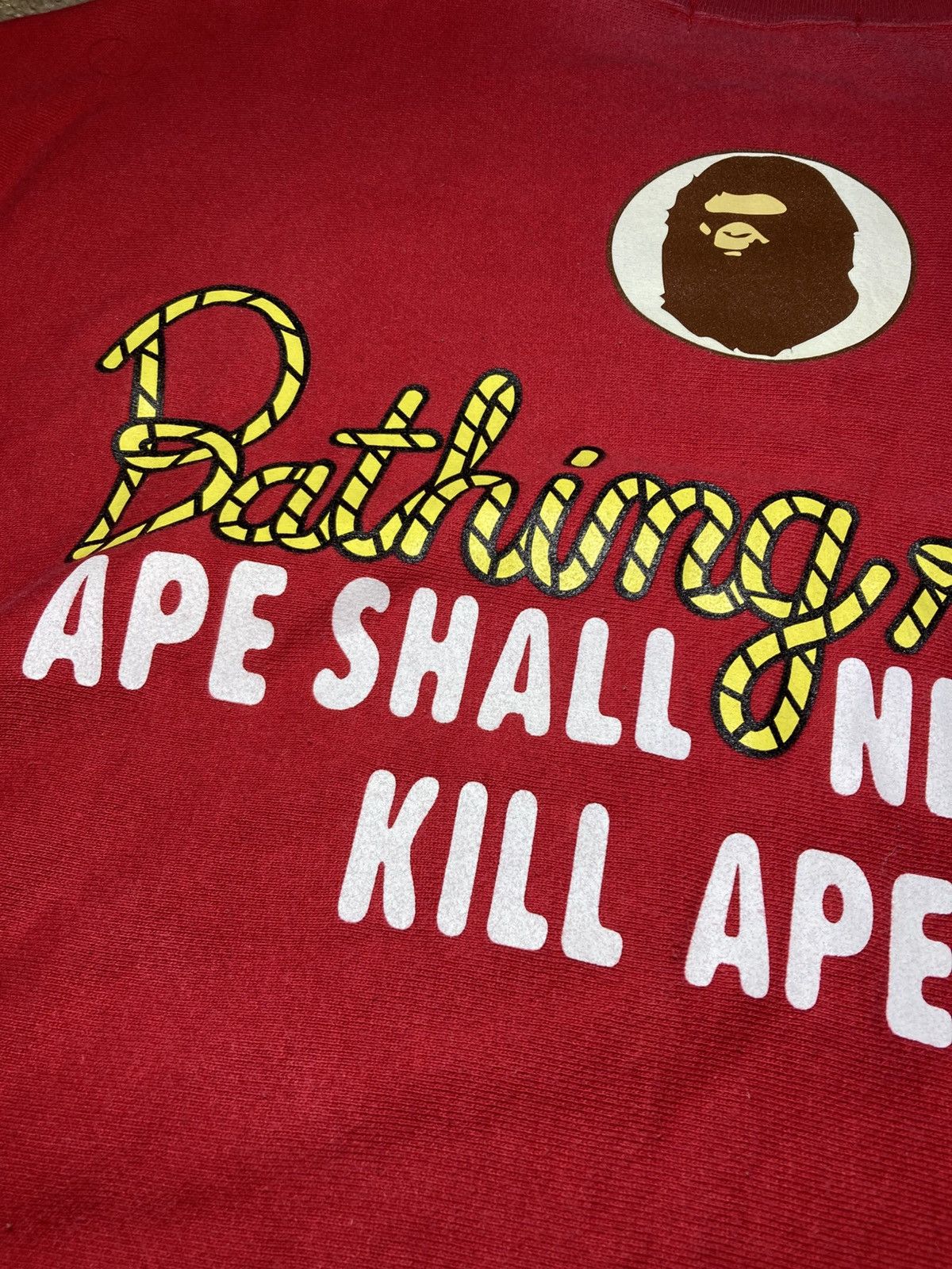 Bape 2012 Bape ASNKA Cursive Logo Graphic Crewneck Red Nigo OG Size US L / EU 52-54 / 3 - 9 Thumbnail