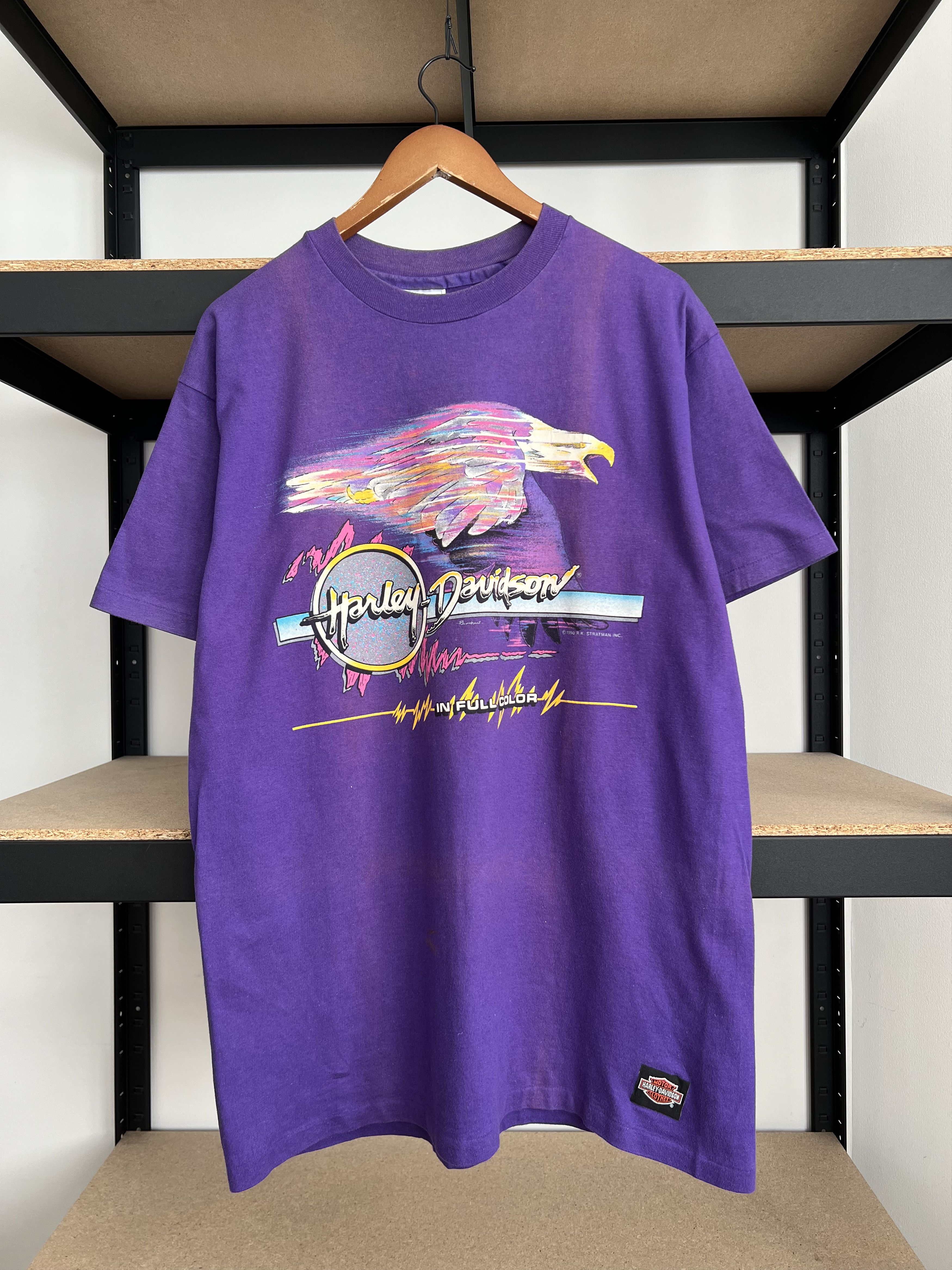 Harley Davidson Vintage 1990 Harley Davidson Eagle Milwaukee Purple T-shirt Size US XL / EU 56 / 4 - 1 Thumbnail