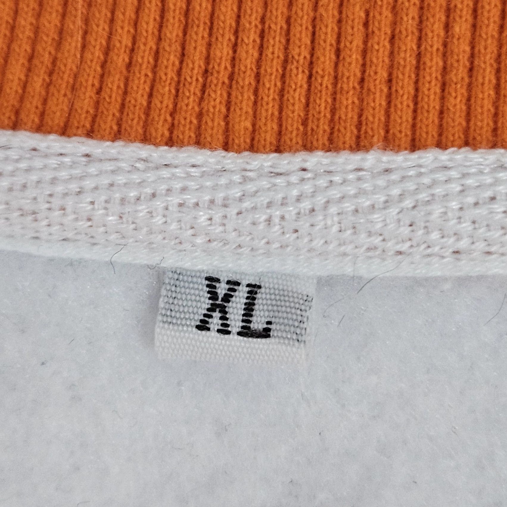 Logo 7 Tito's Sweatshirt White Logo Embroidered Pullover XL Men Crew Neck Long Sleeve Graphic Print Christmas Holiday Colorful USA Size US XL / EU 56 / 4 - 3 Thumbnail