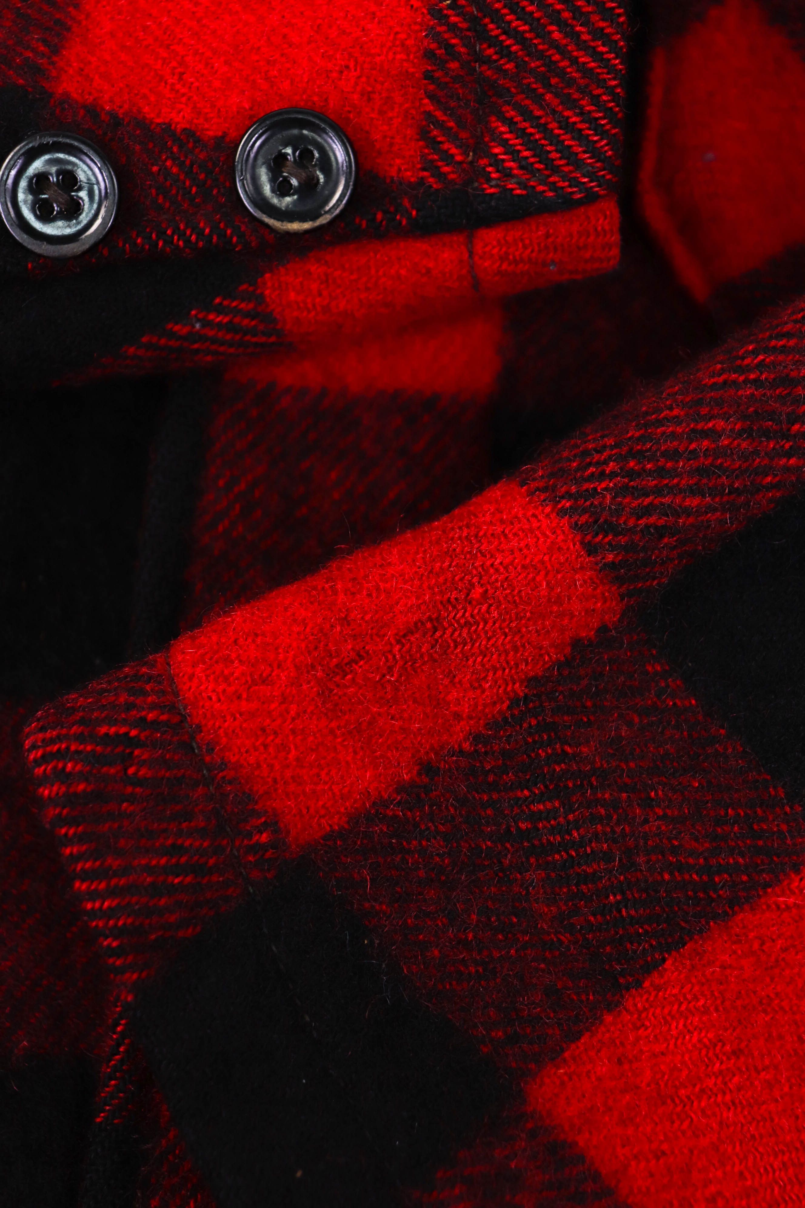 Vintage Vintage Red Buffalo Plaid Wool Lumberjack Overshirt Jacket Size US M / EU 48-50 / 2 - 15 Thumbnail